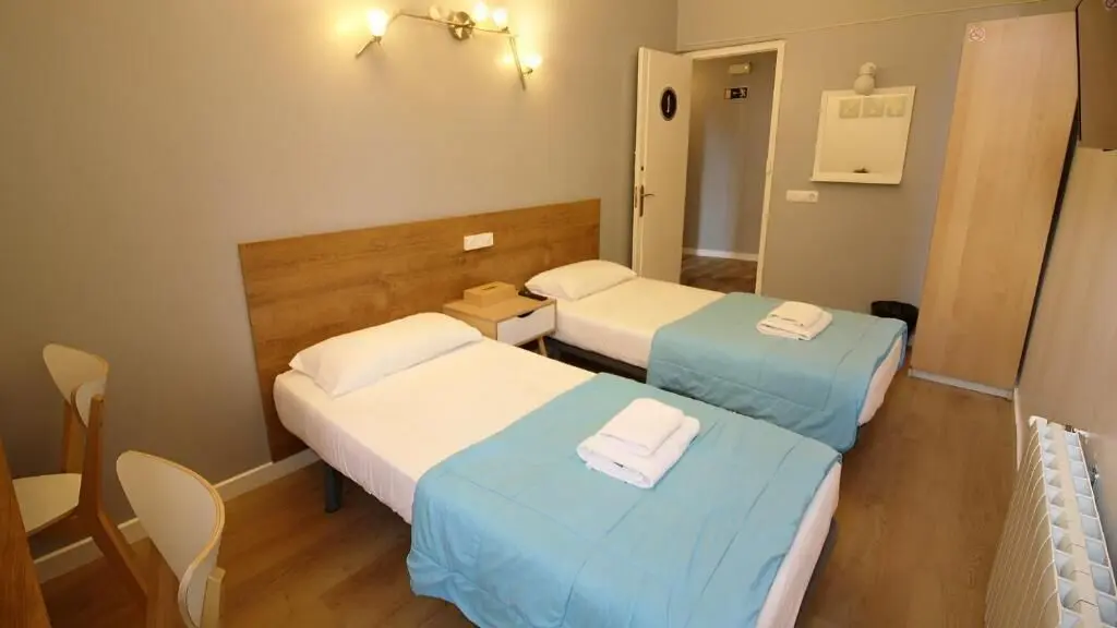 Twin Room, Shared Bathroom (2 beds) Twin Room, Shared Bathroom (2 beds)