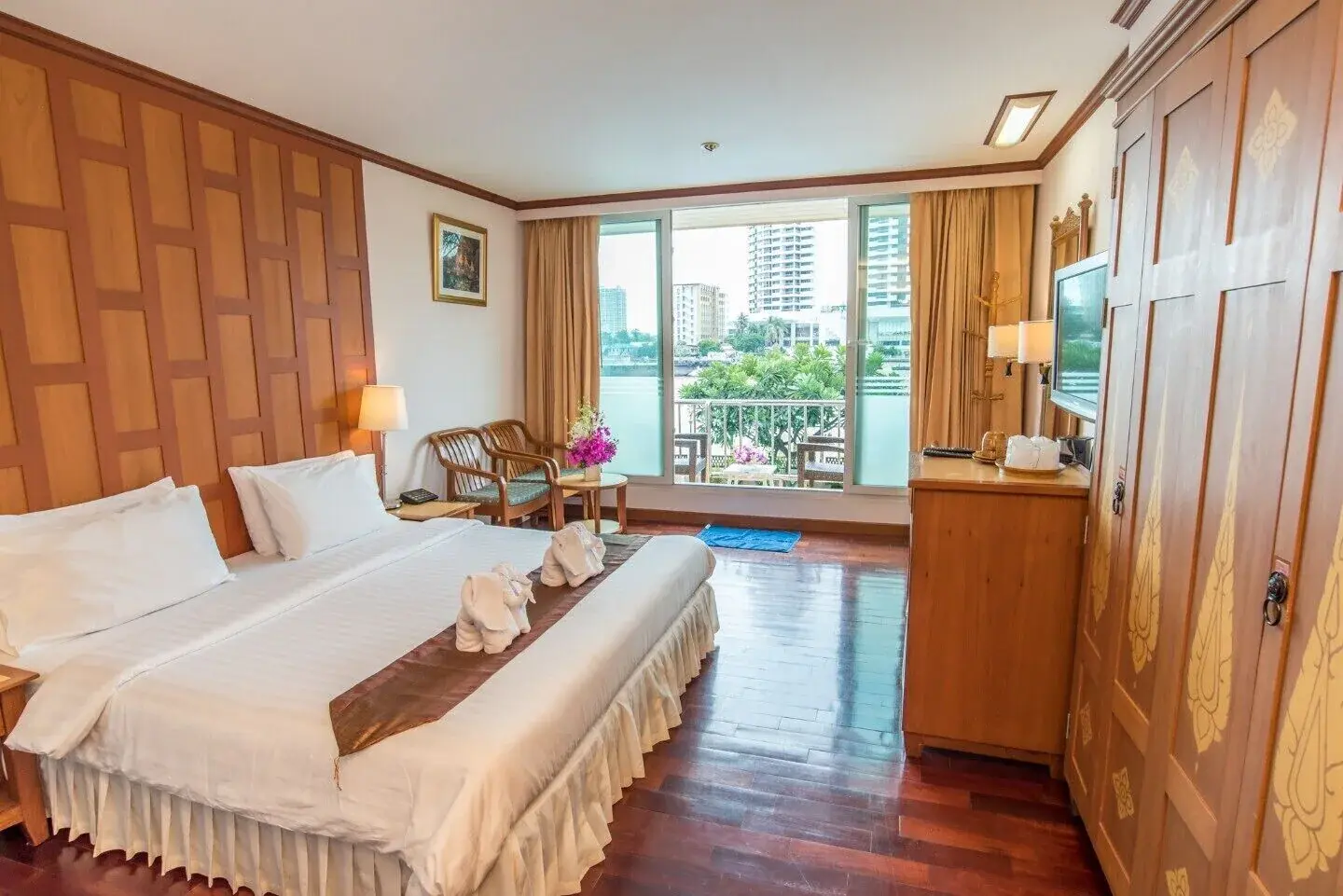 Deluxe Room, 1 Double Bed, Balcony, River View Deluxe Room, 1 Double Bed, Balcony, River View