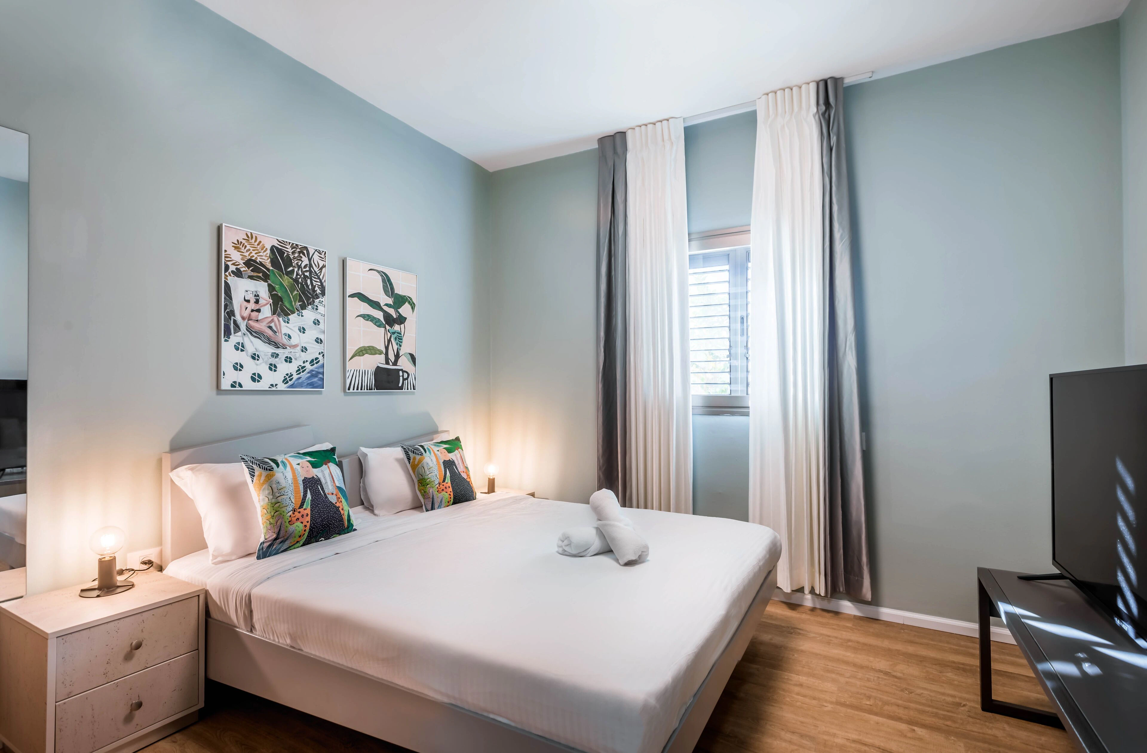 Executive Apartment, Balcony