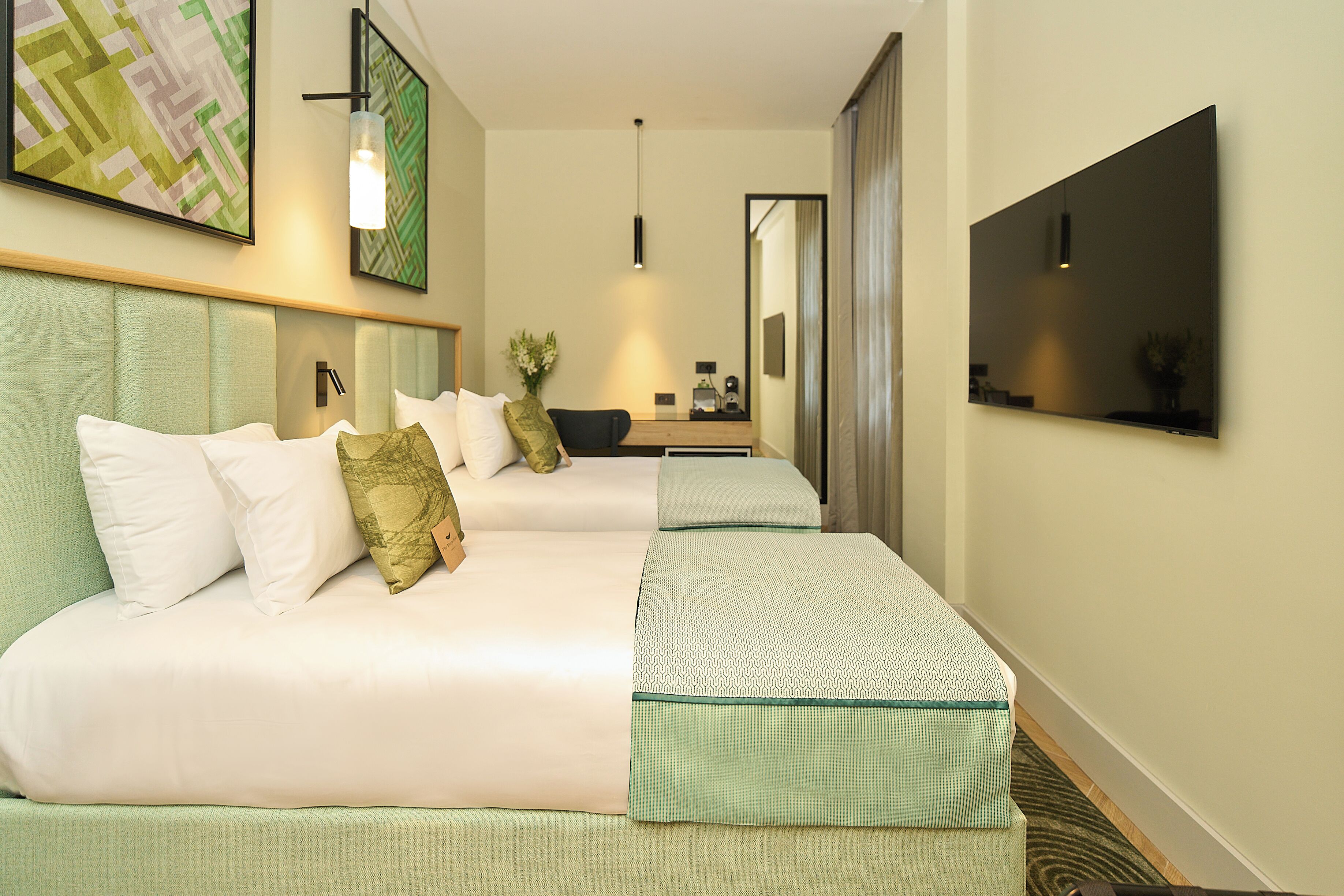 Pera Stantard Twin Room