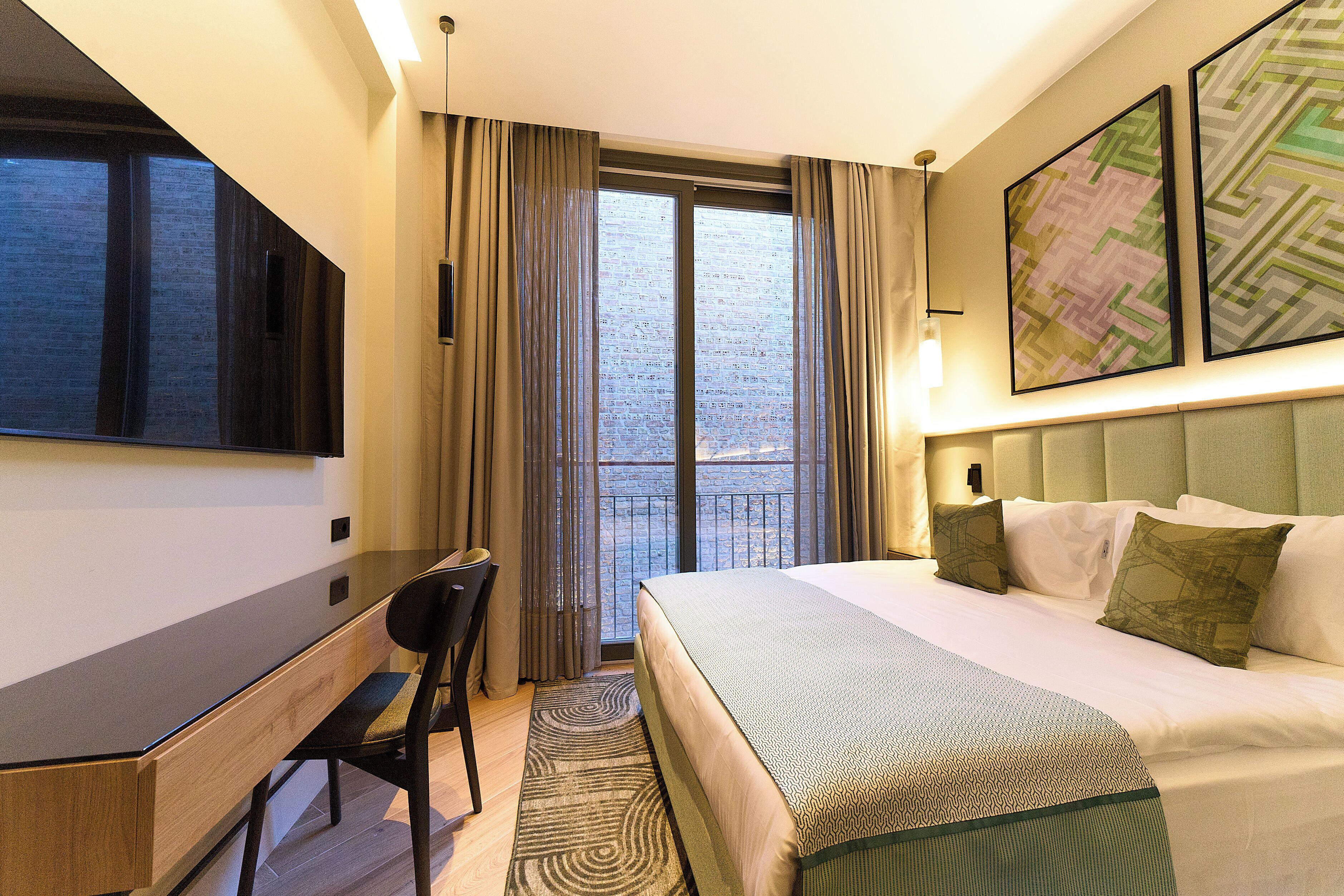 Pera Standard Room