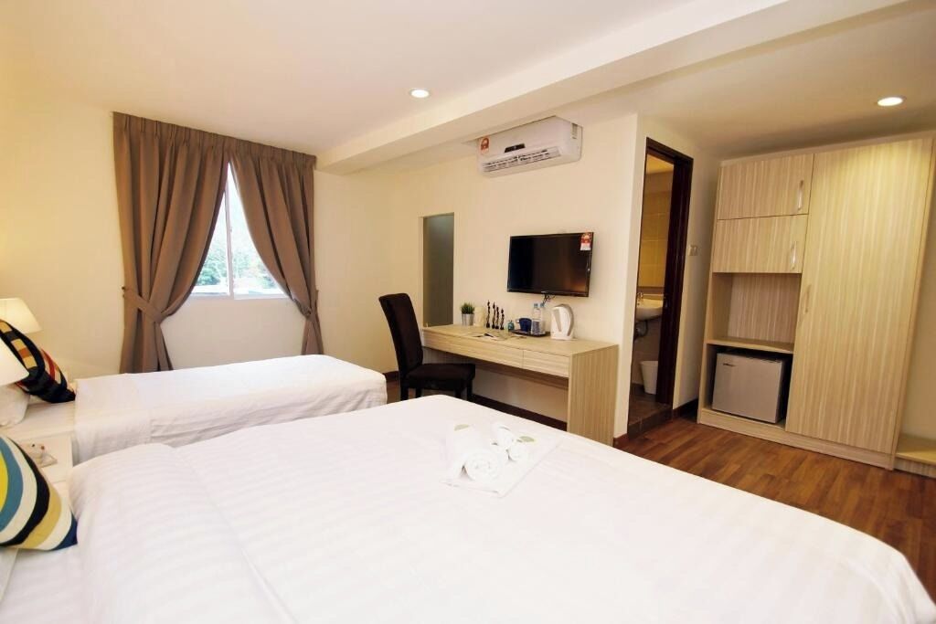 Deluxe Triple Room