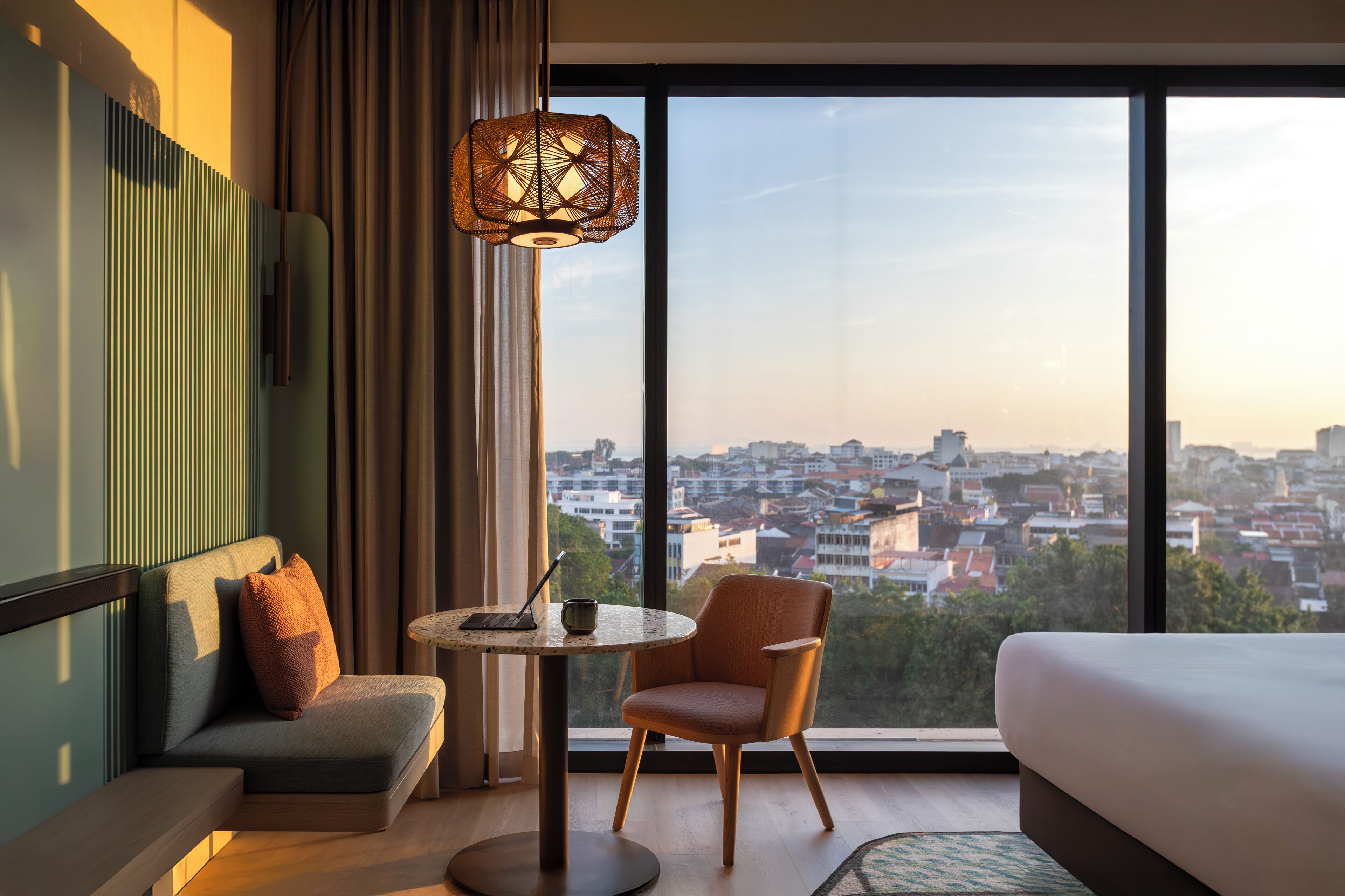 1 Bedroom Premier King