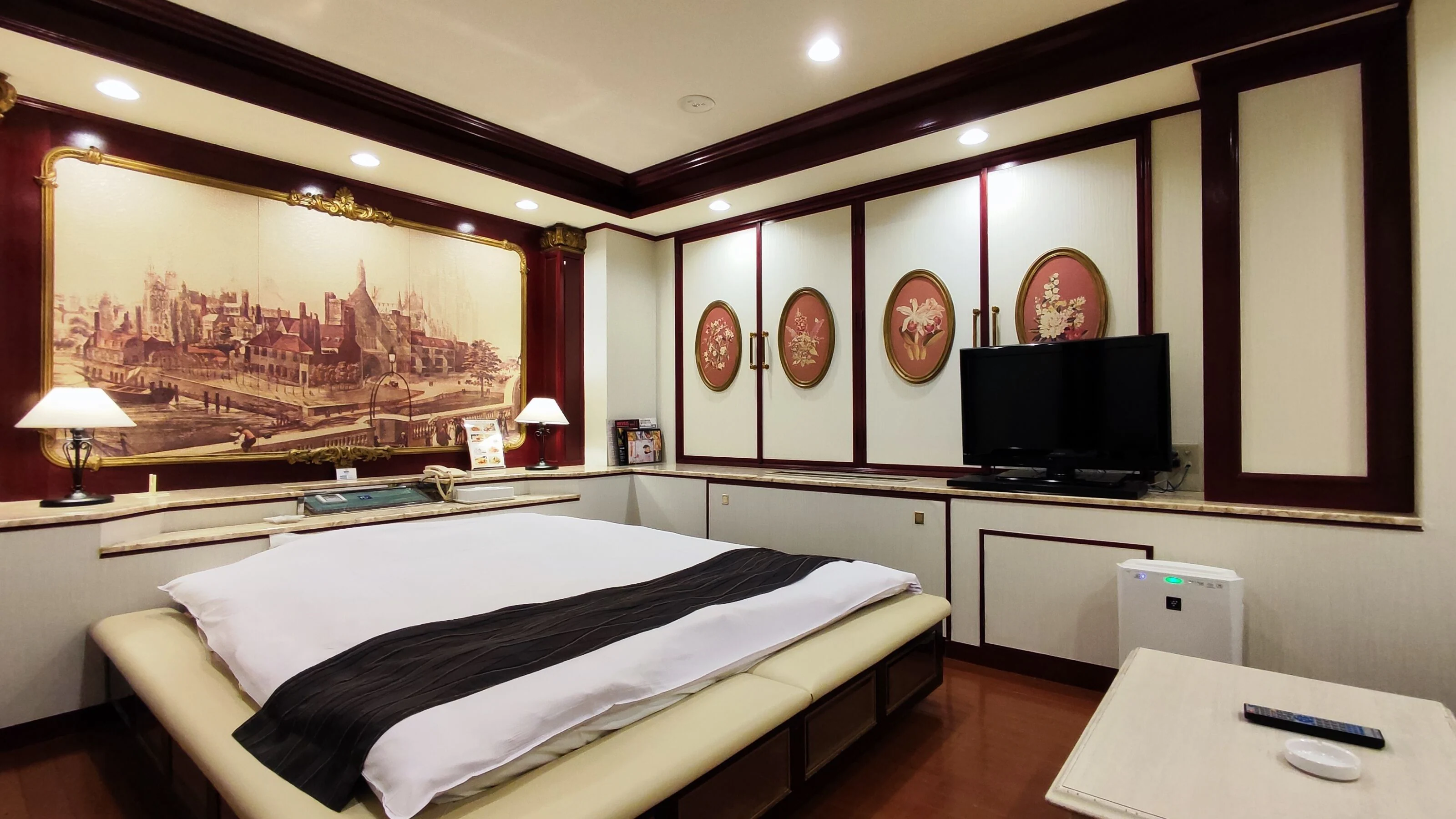 Standard Double Room, Smoking
