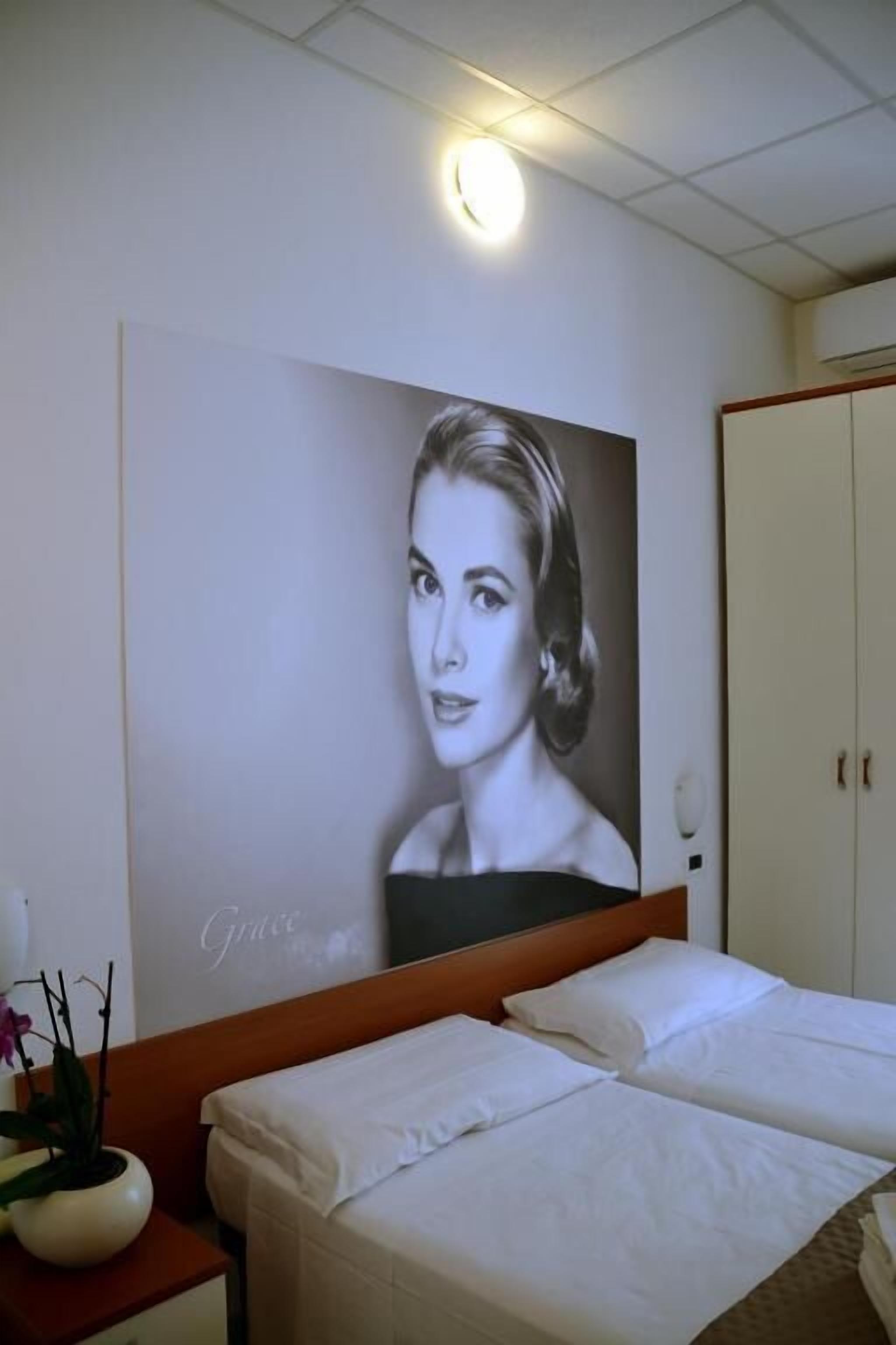 Standard Double or Twin Room, Balcony, Garden View