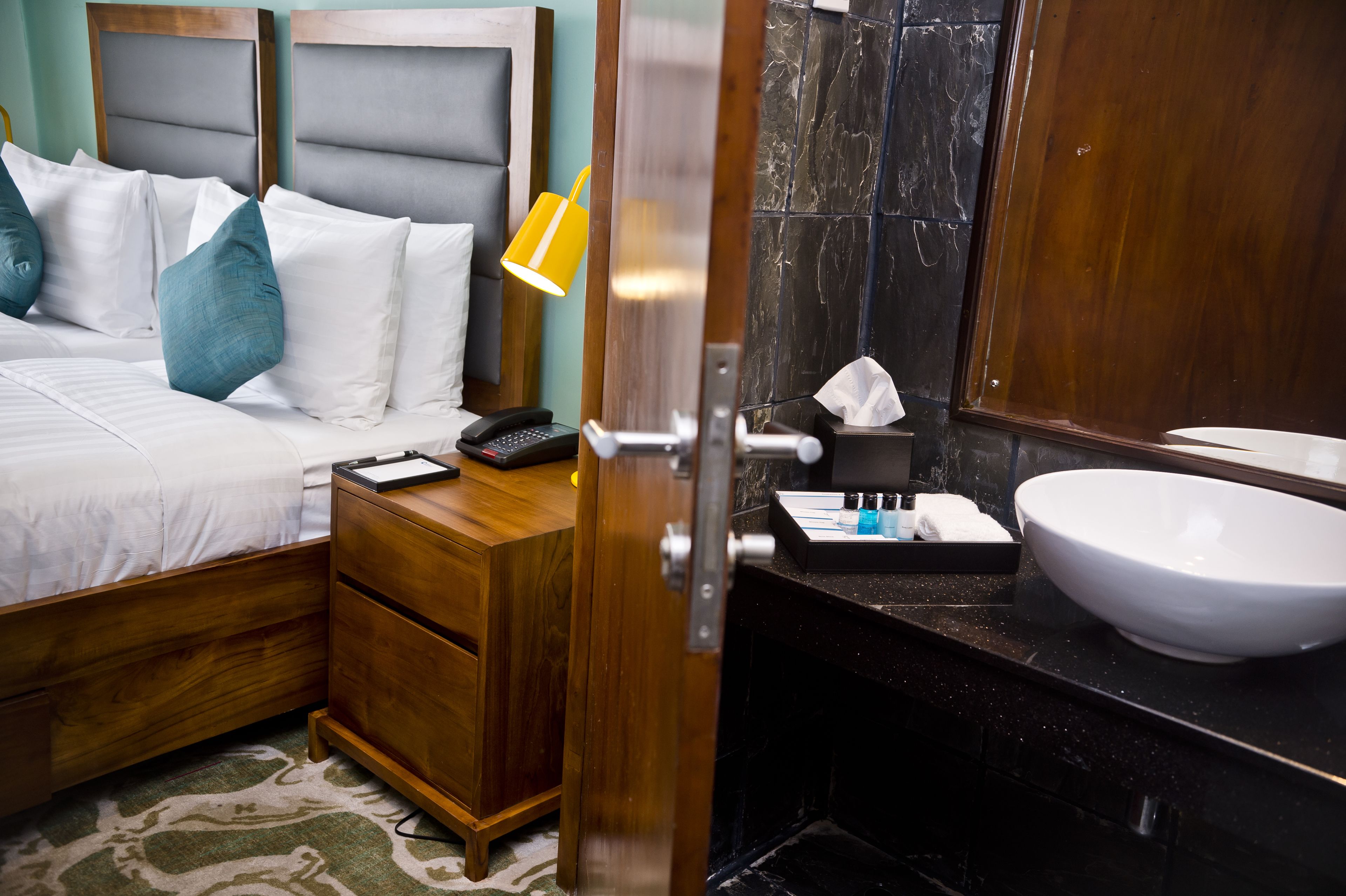 Deluxe Suite City View