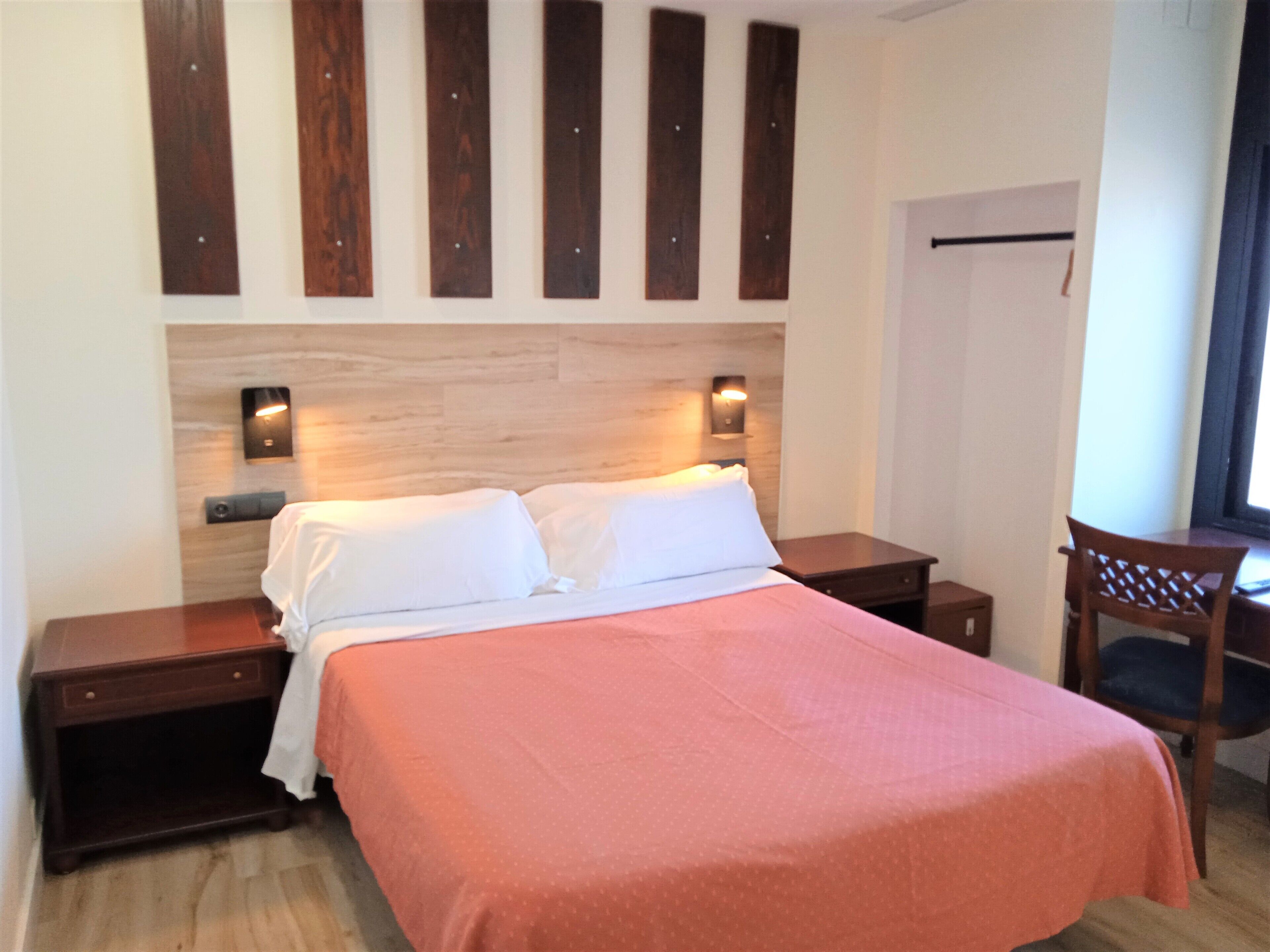 Basic Double or Twin Room