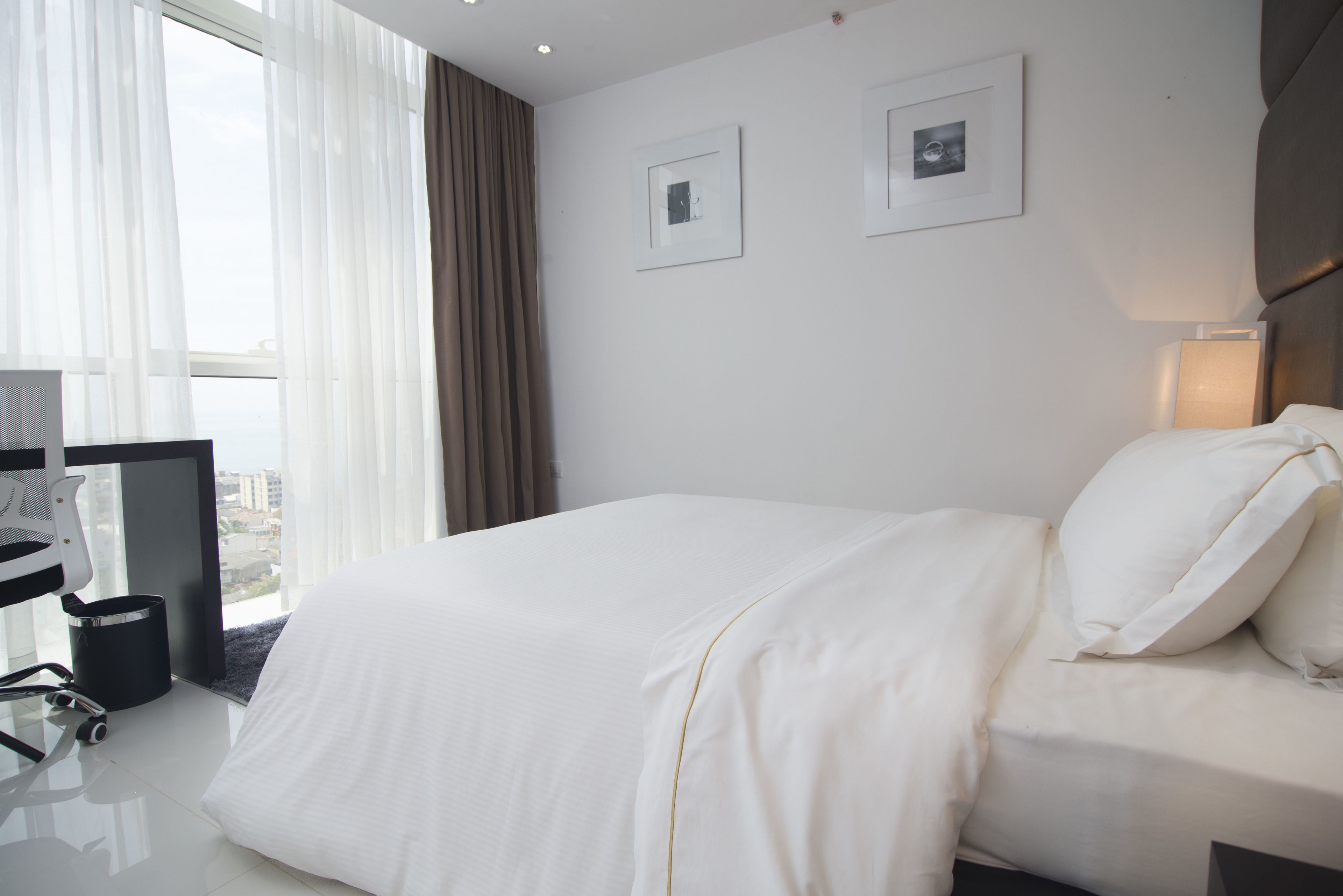 Superior Apartment, 3 Bedrooms, City View