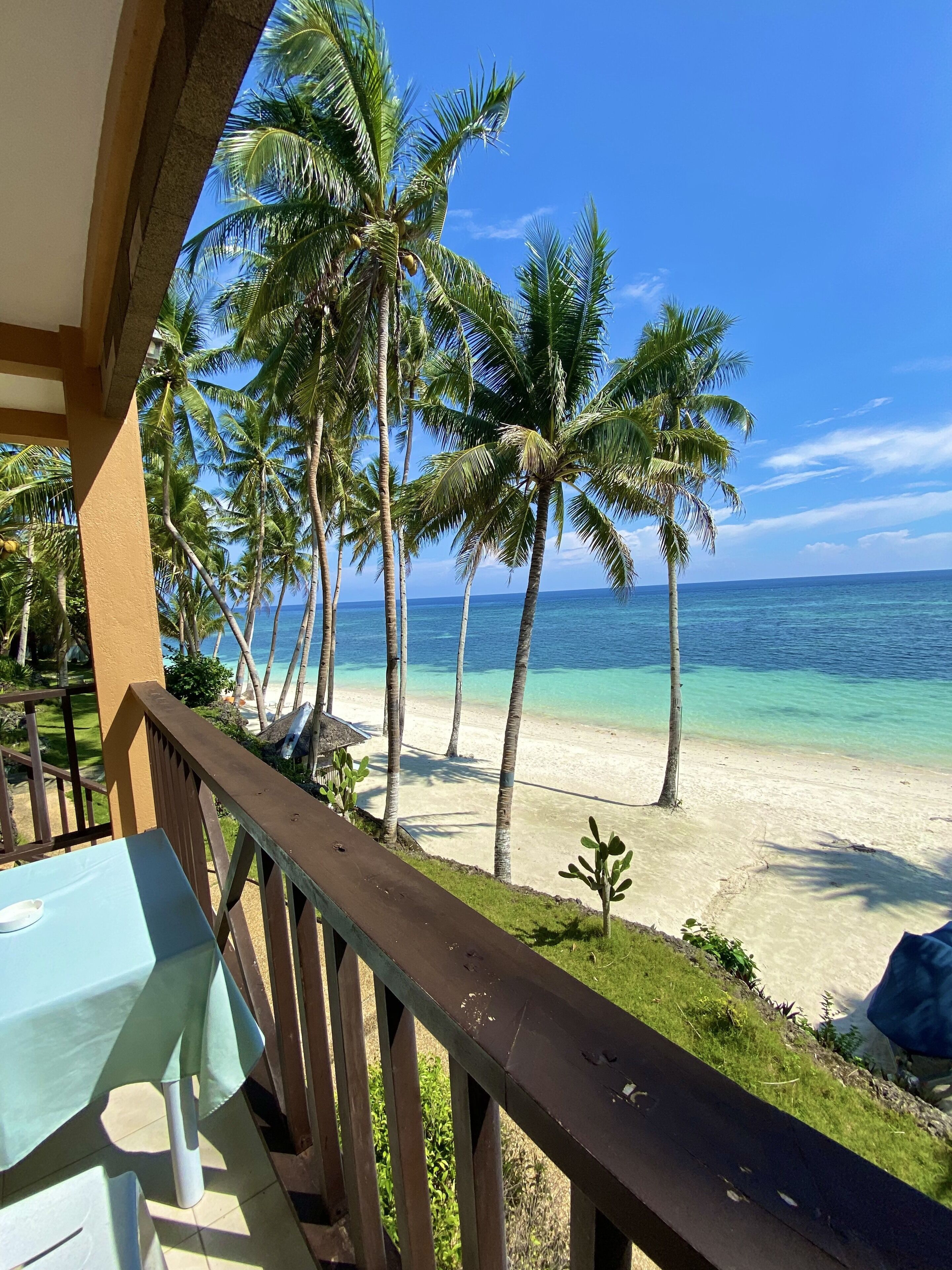 Deluxe Beachfront Room