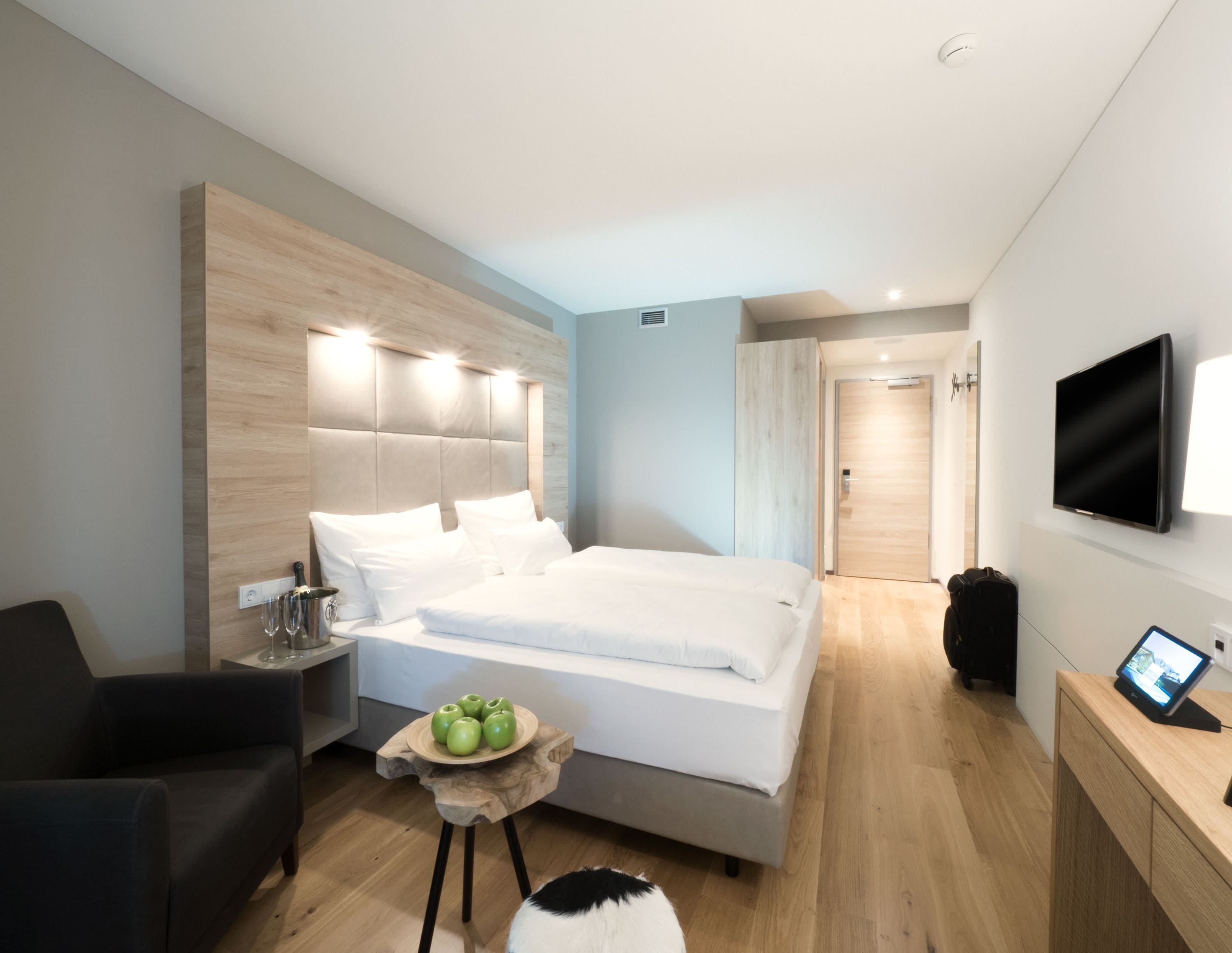 Double Room, Balcony