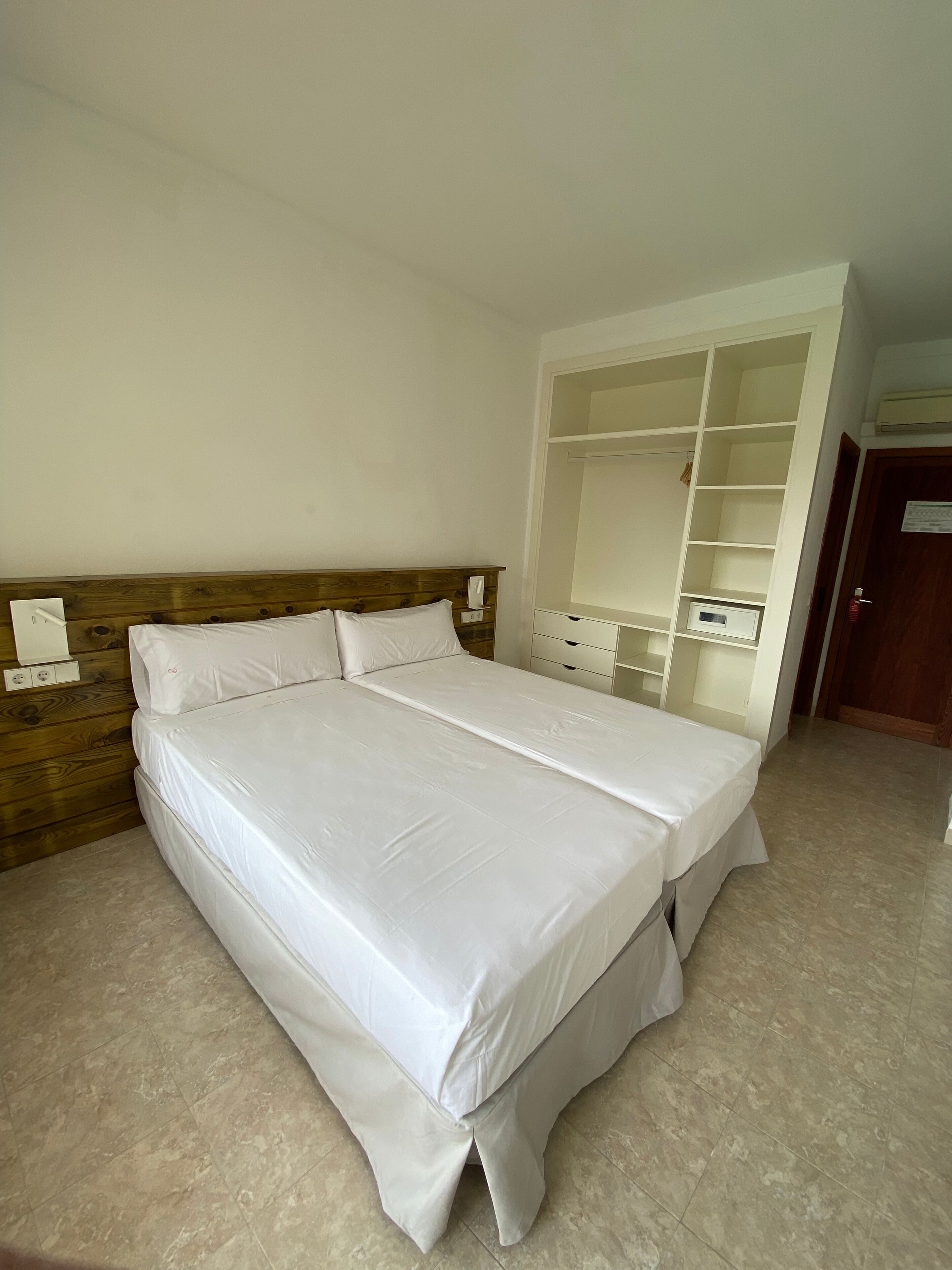 Double Room, Balcony, Sea View