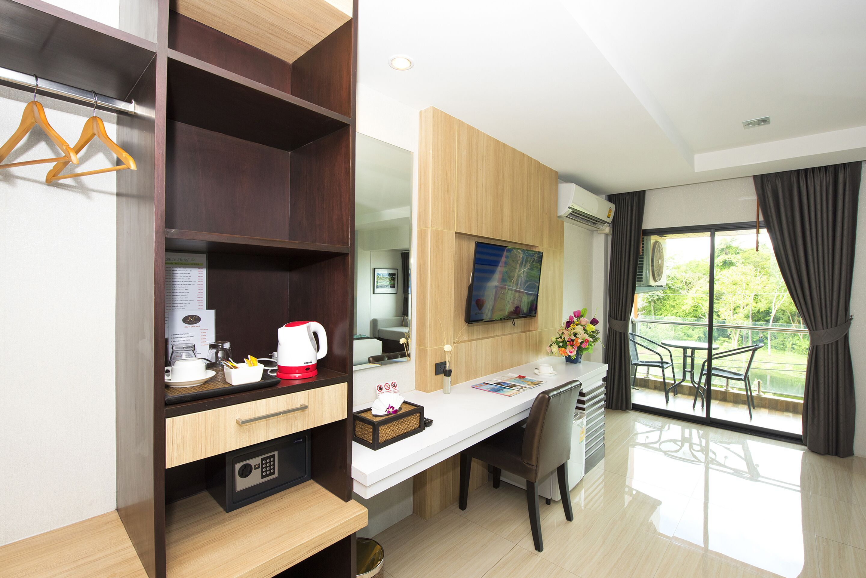Deluxe Triple Room