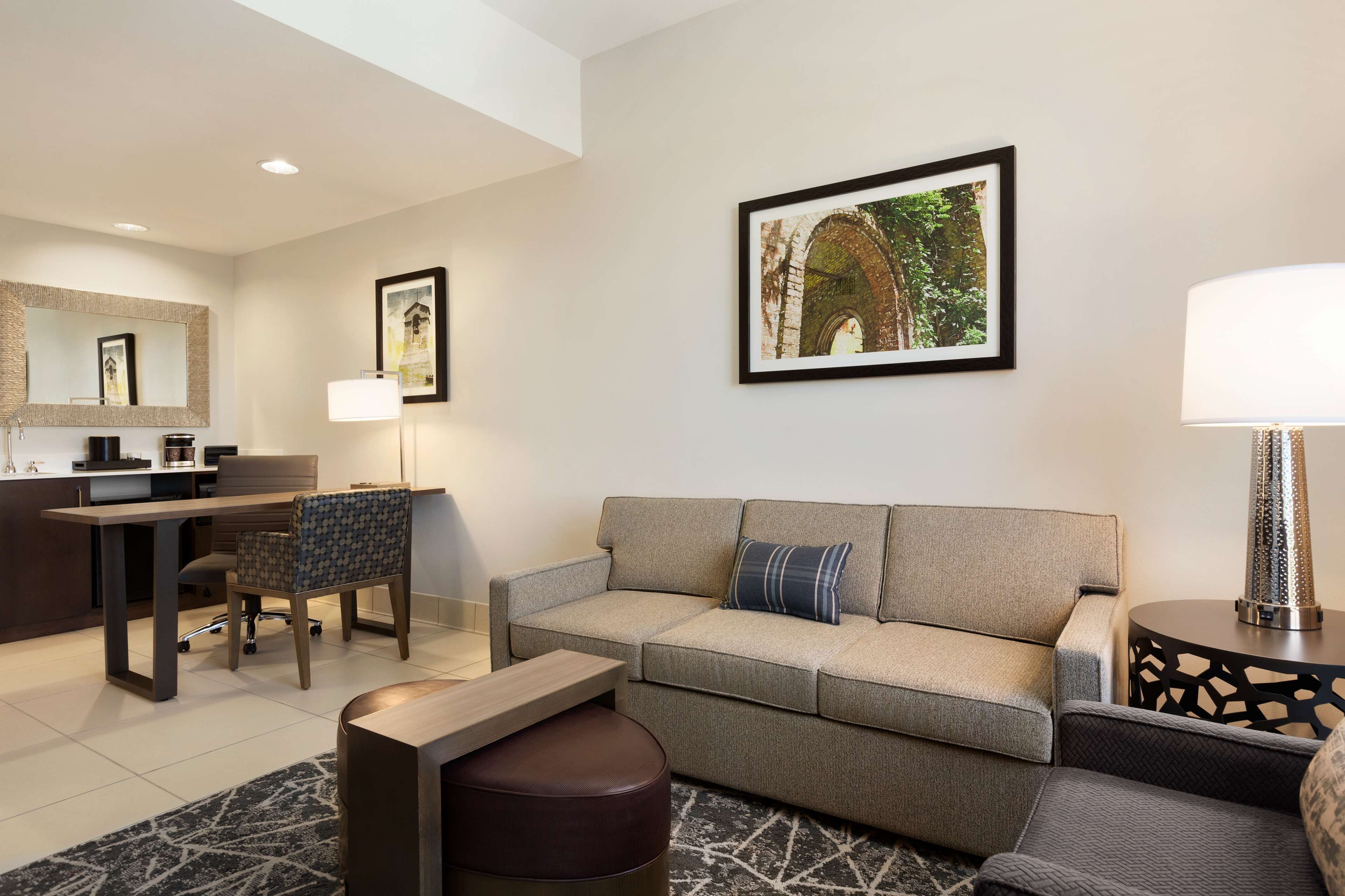 Suite, 1 King Bed