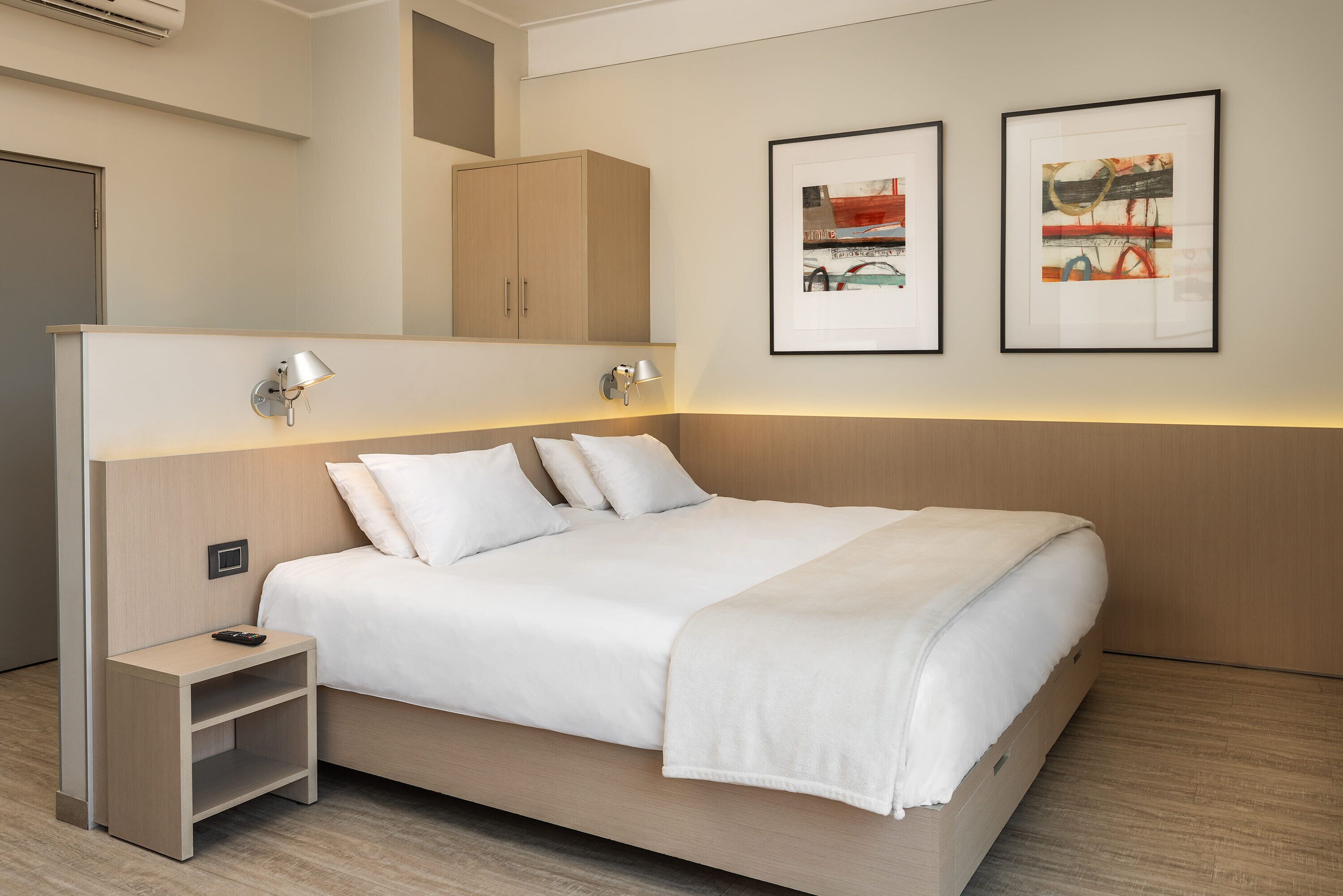 Junior Double Room, 1 King Bed, Terrace