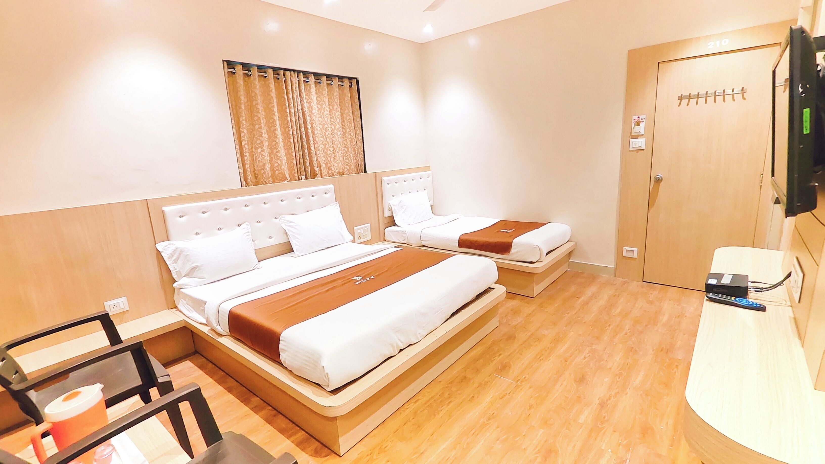 Standerd Triple Bed A/c