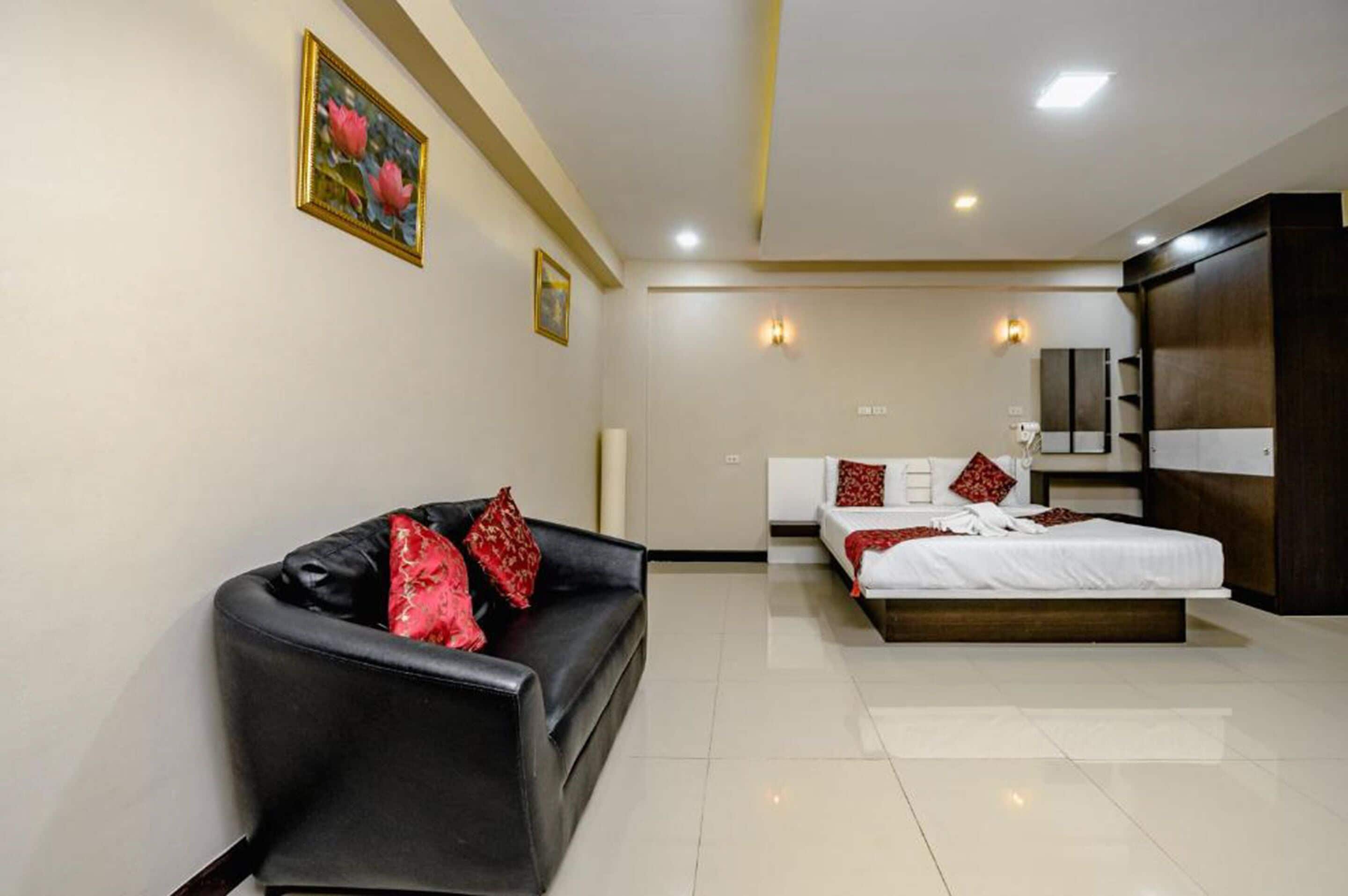Grand Deluxe Double Room