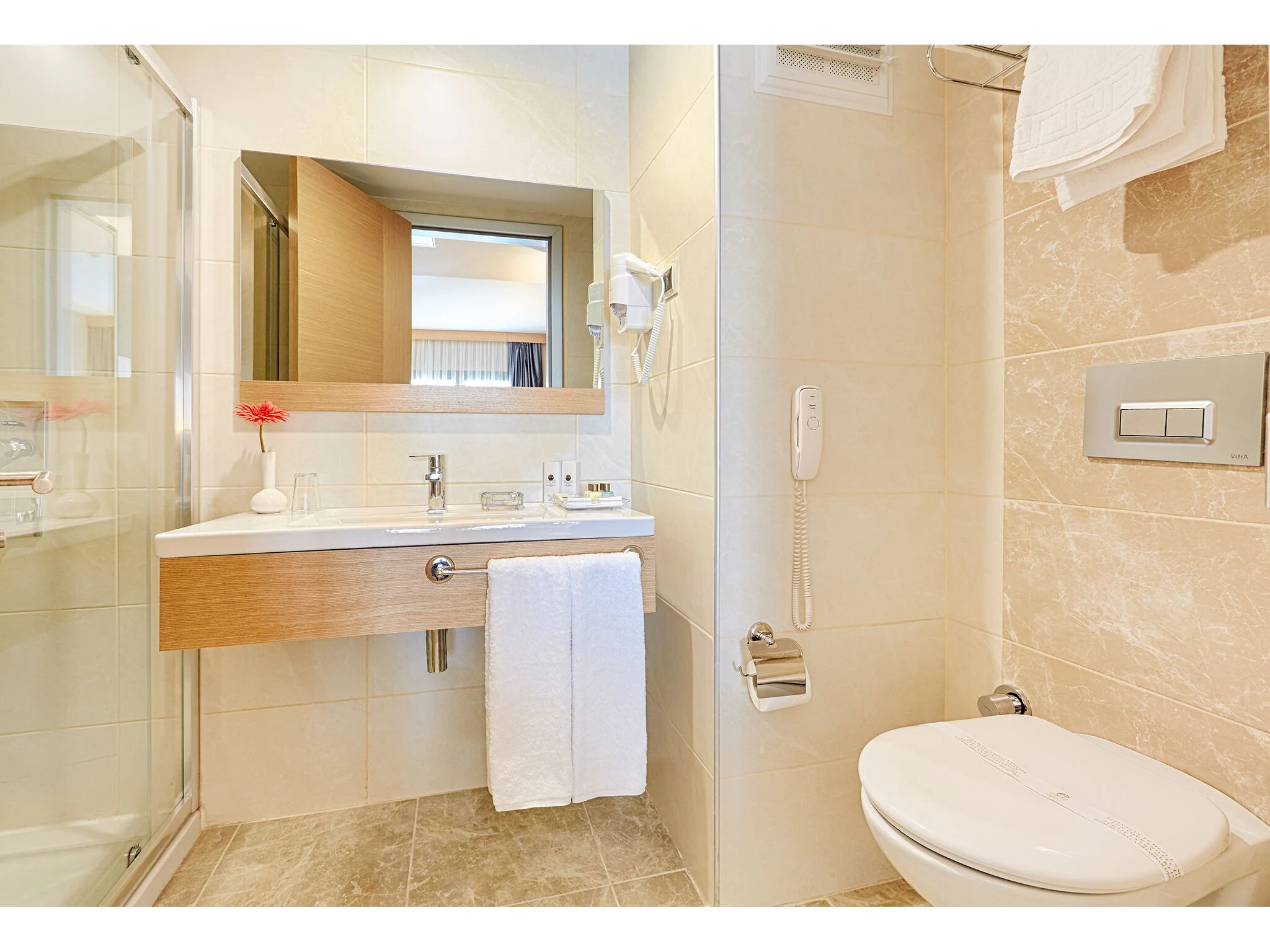 Comfort Twin Room
