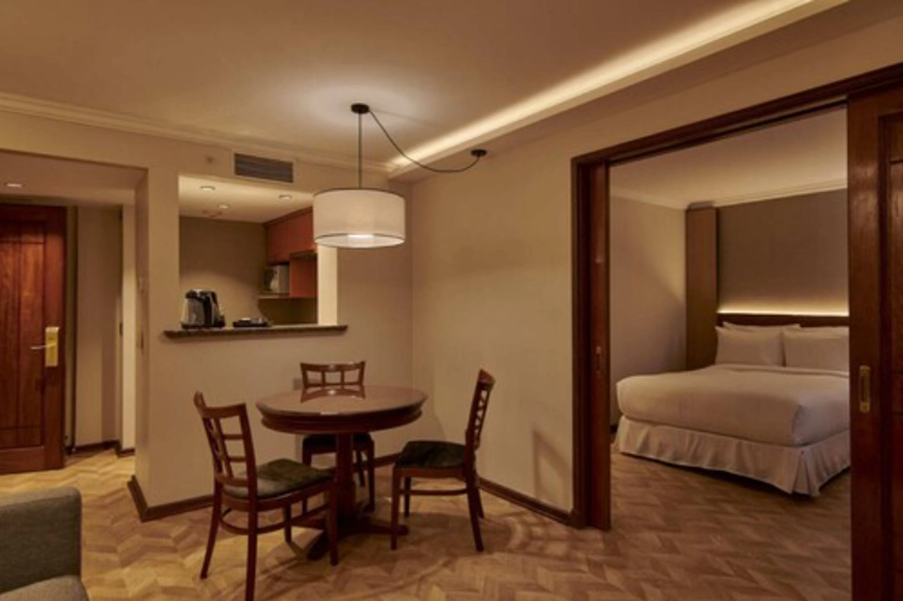 Executive Suite, 2 Double Beds