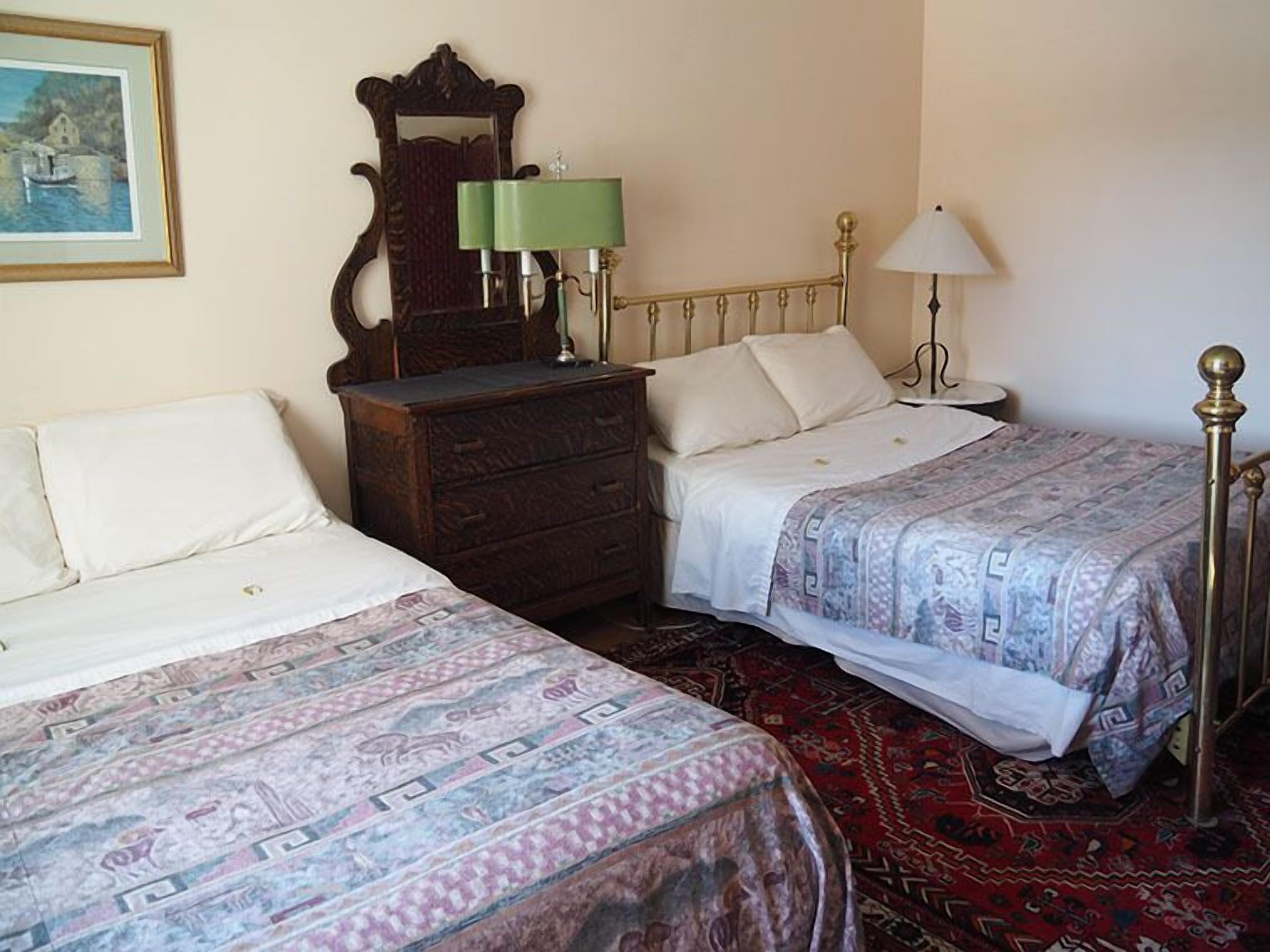Family Quadruple Room, Shared Bathroom (Room)