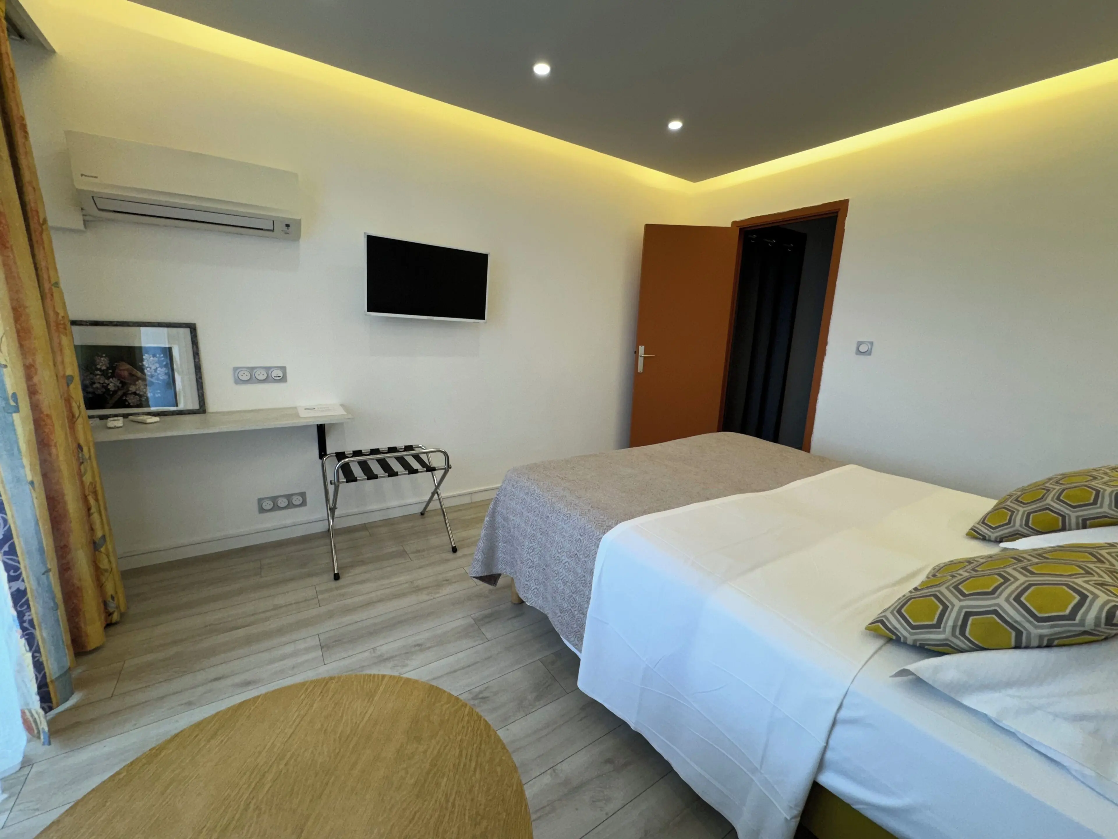 Classic Triple Room Classic Triple Room