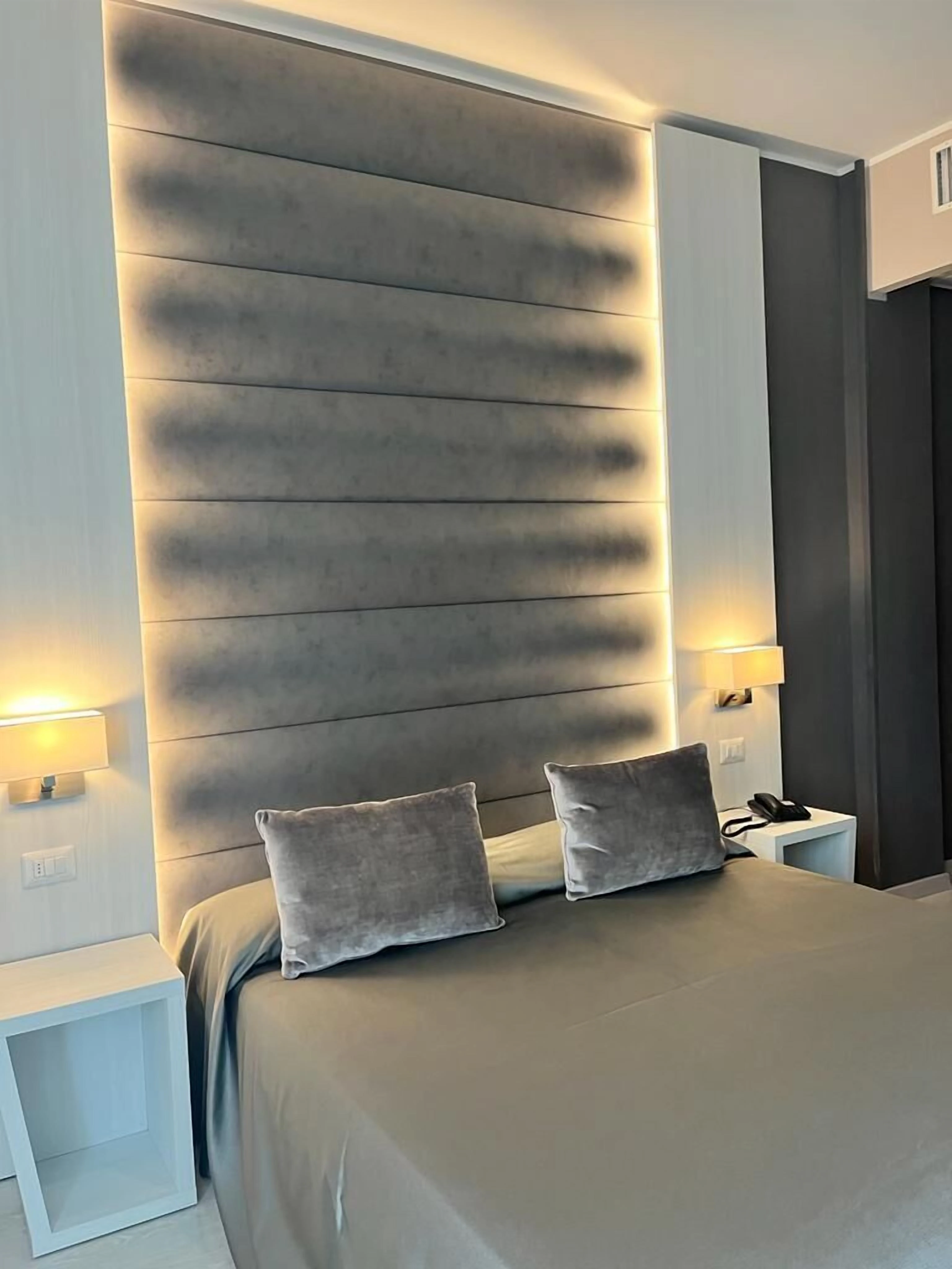 Comfort Double or Twin Room