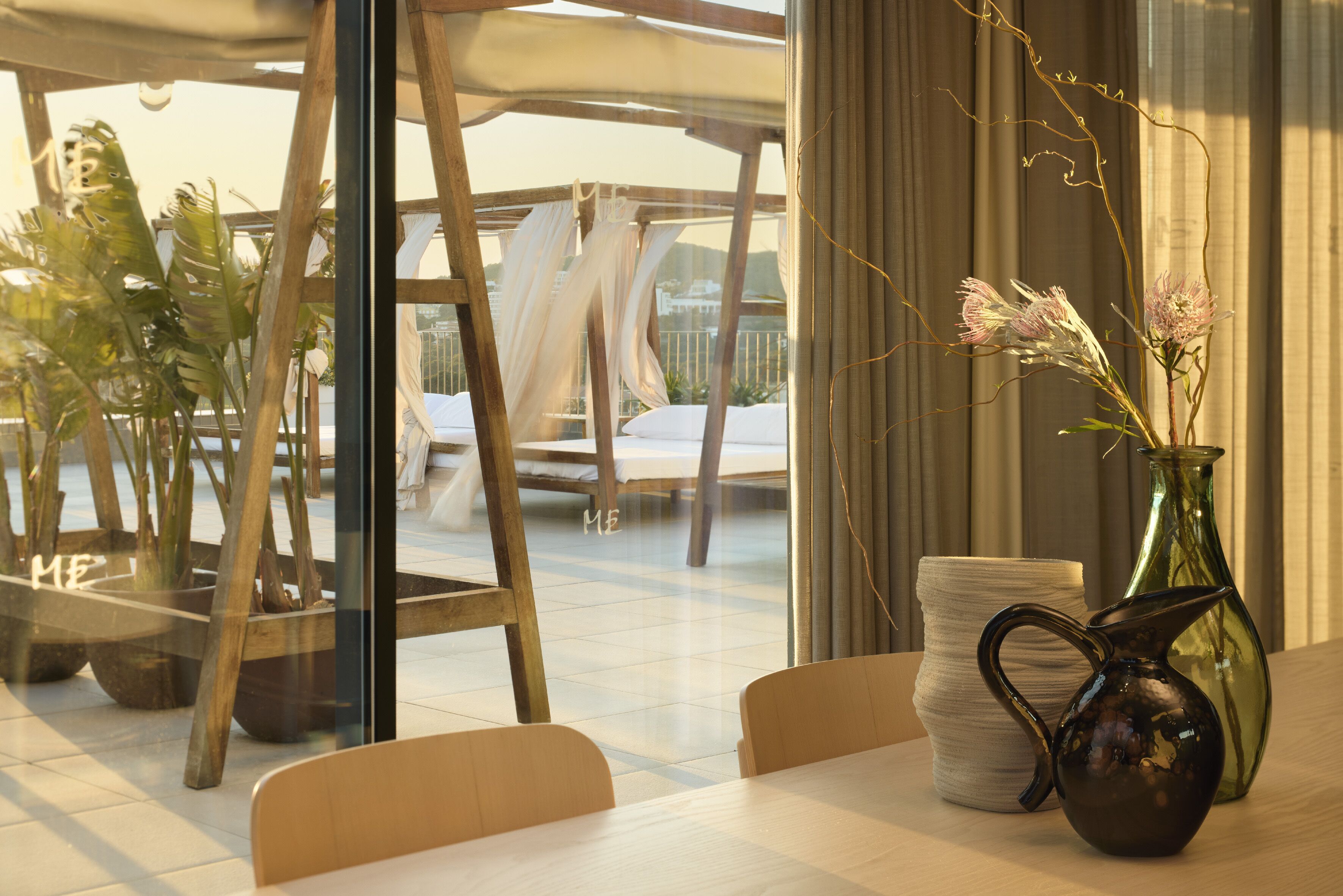 Ultimate ME + Suite Sea View