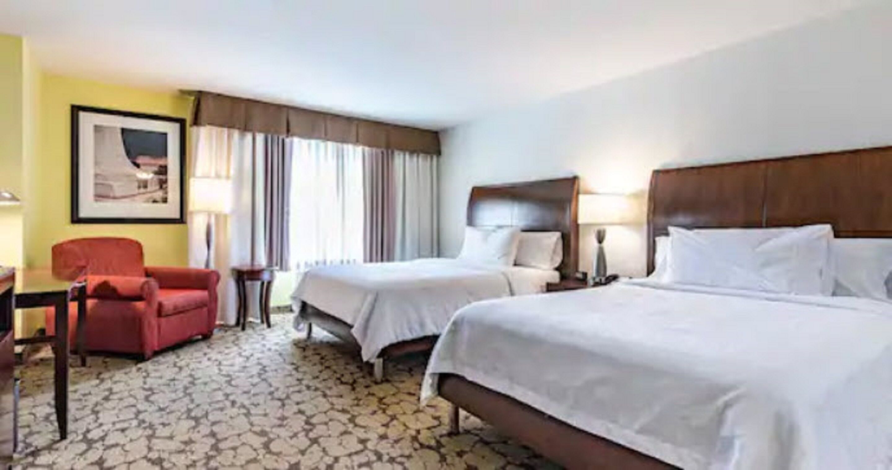 Room, 2 Queen Beds, Accessible (Hearing, Roll-in Shower)