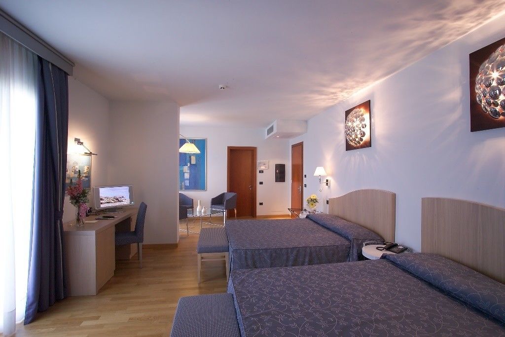 Suite, 2 Queen Beds