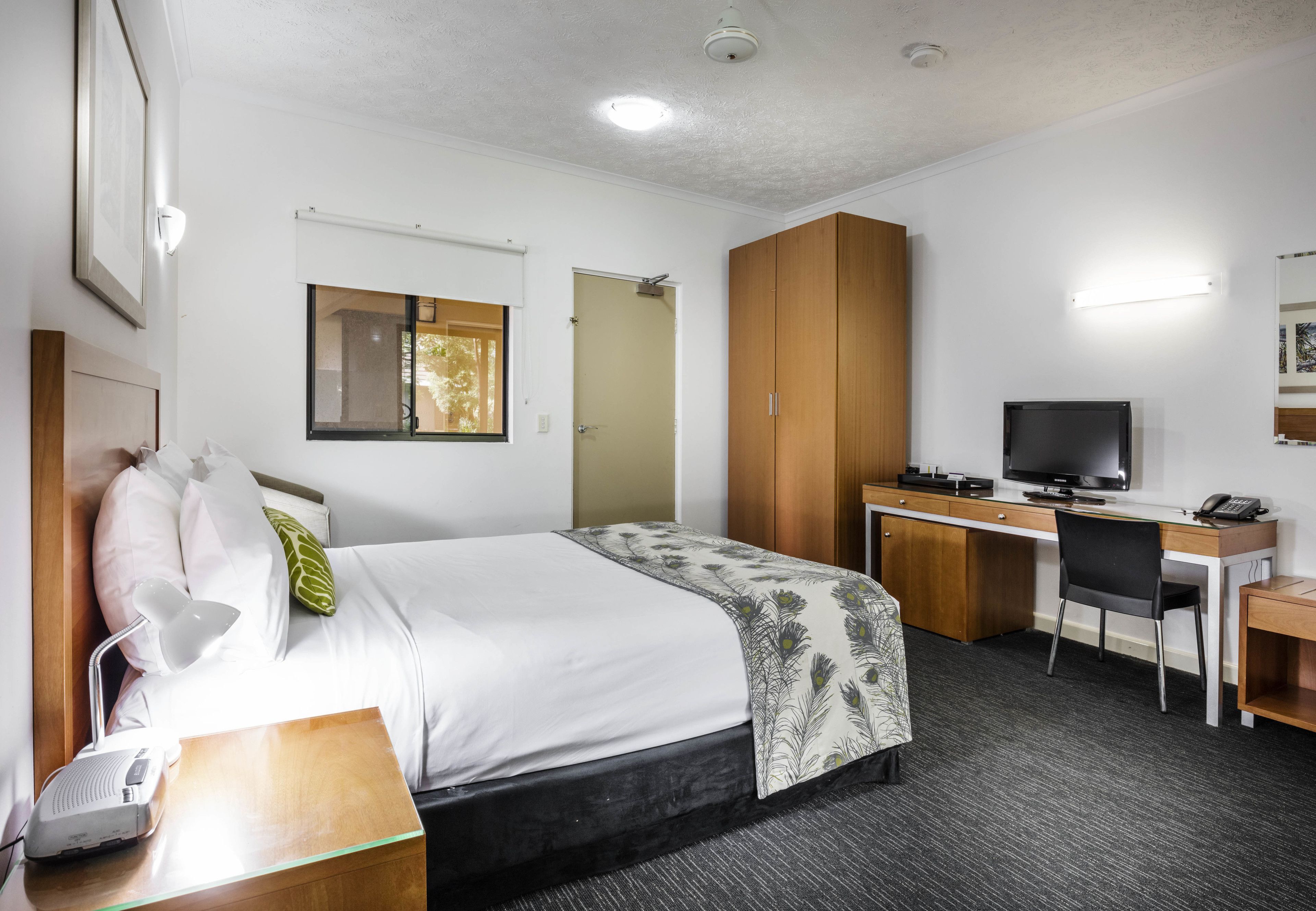Superior Room, 1 Queen Bed (Resort)