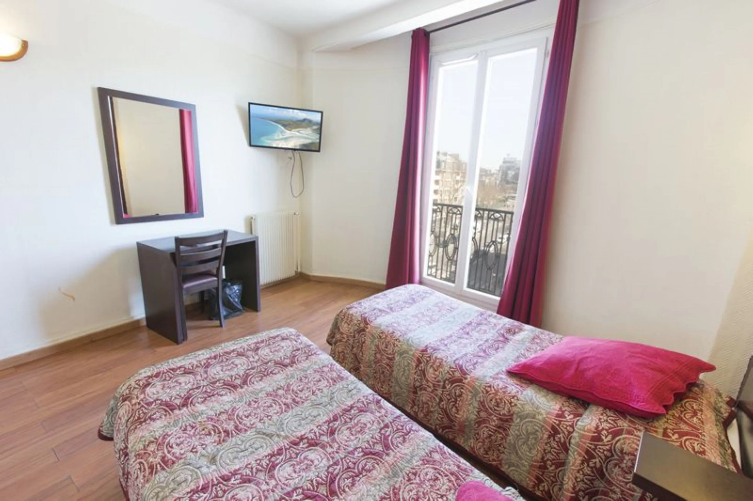 Twin Room