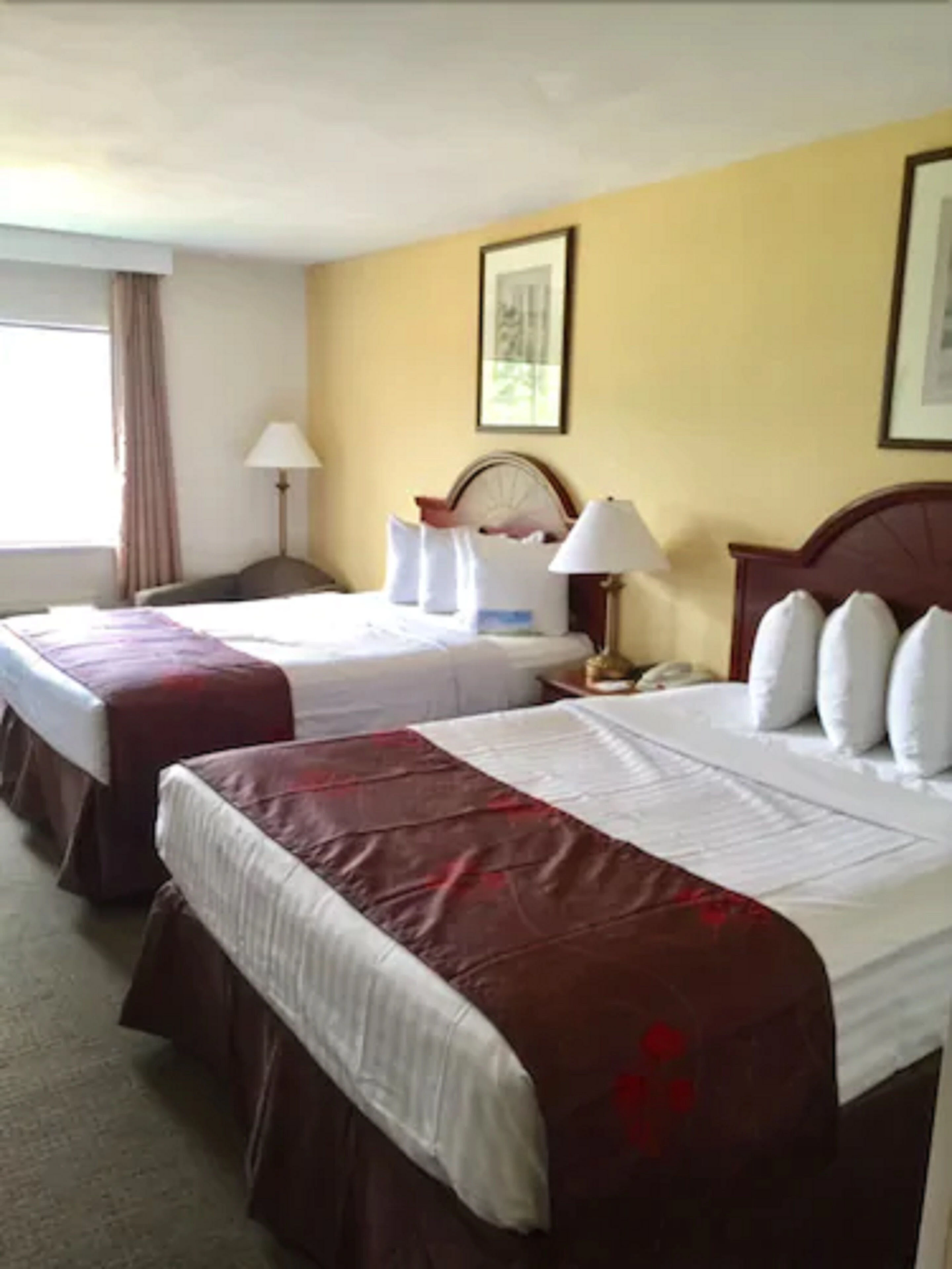Accessible, 2 Queen Beds, Non-Smoking