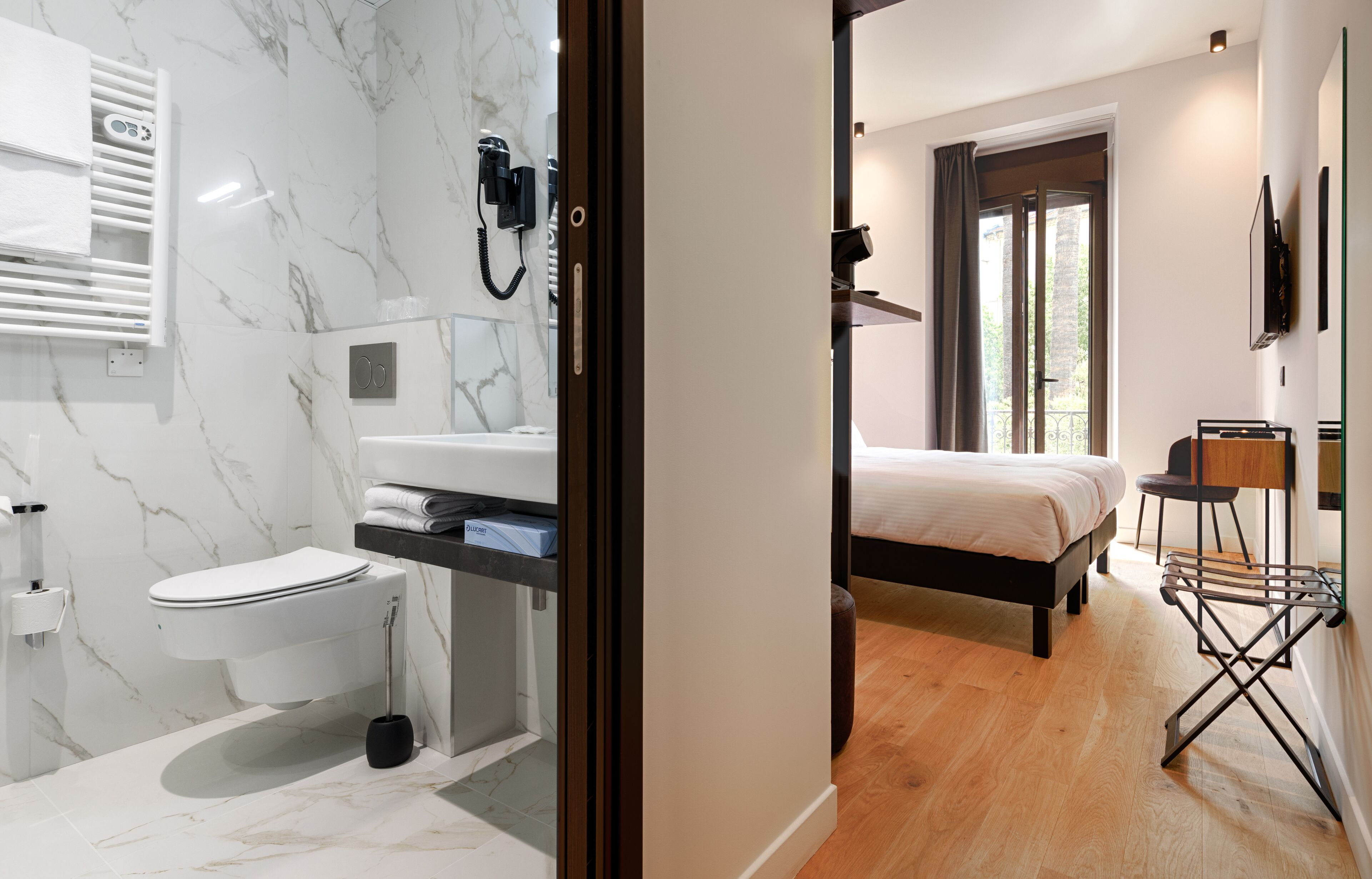 Twin Room