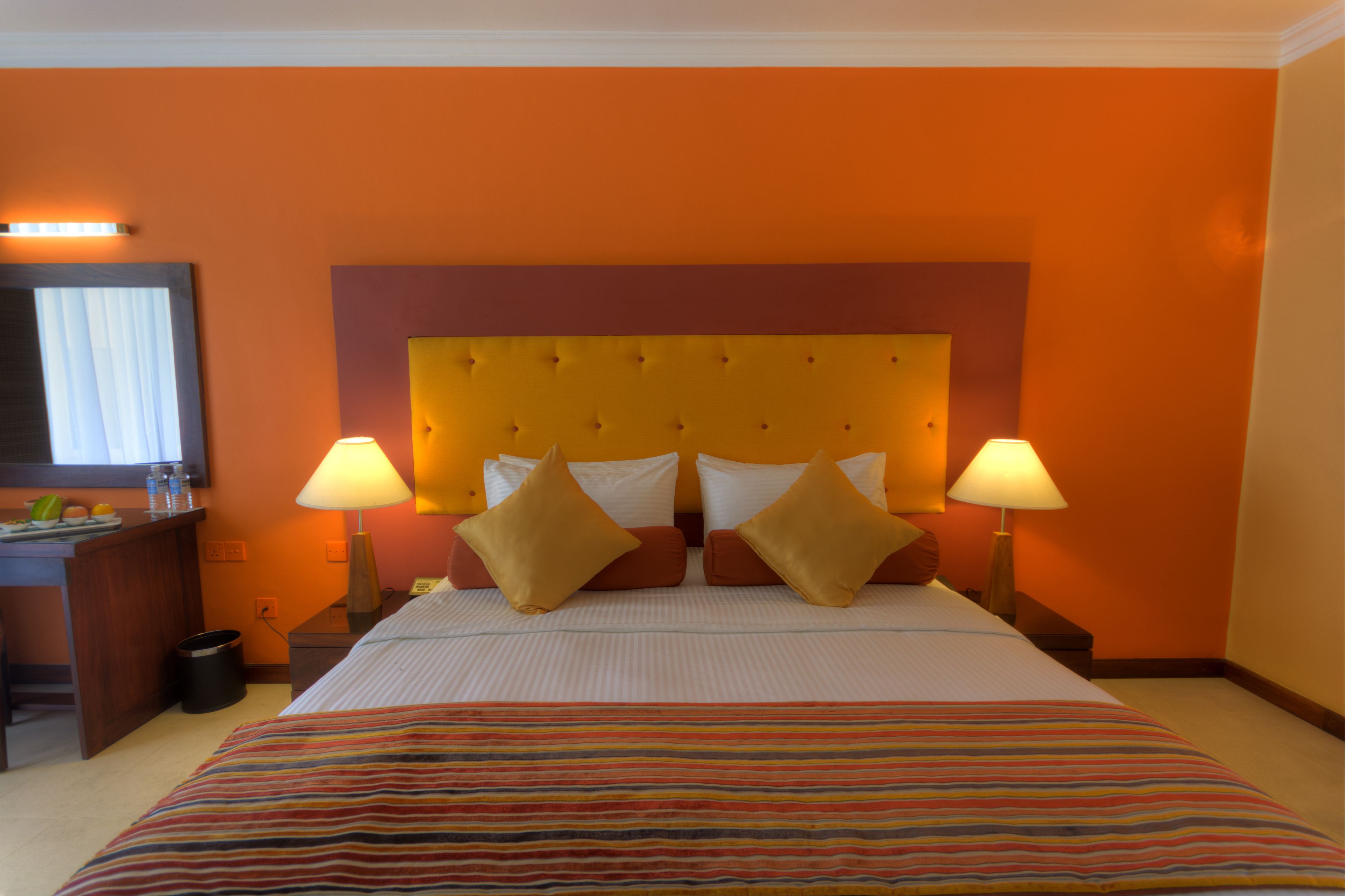Classic Room, 1 King Bed