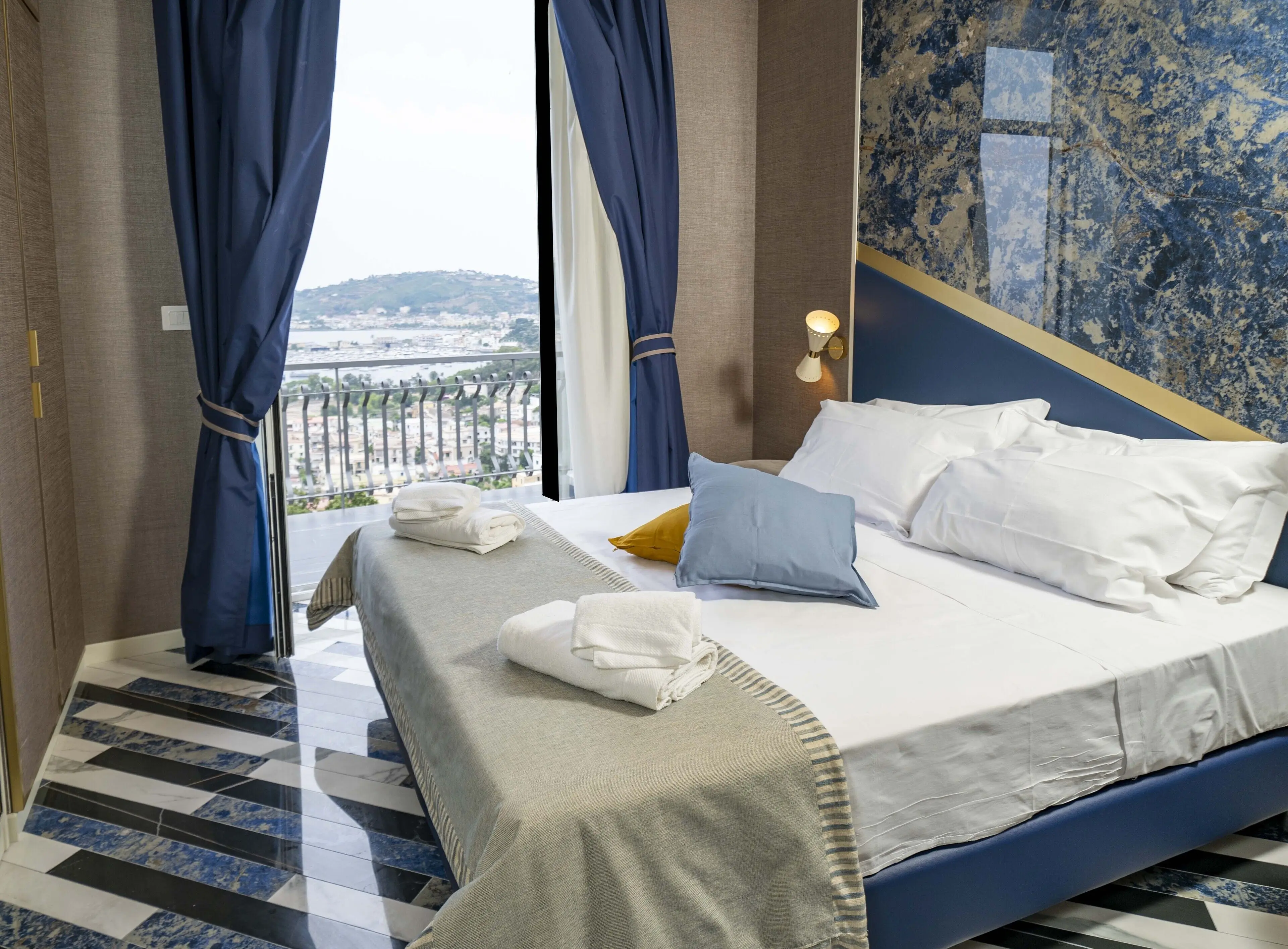 Superior Room, 1 Double Bed, Sea View Superior Room, 1 Double Bed, Sea View