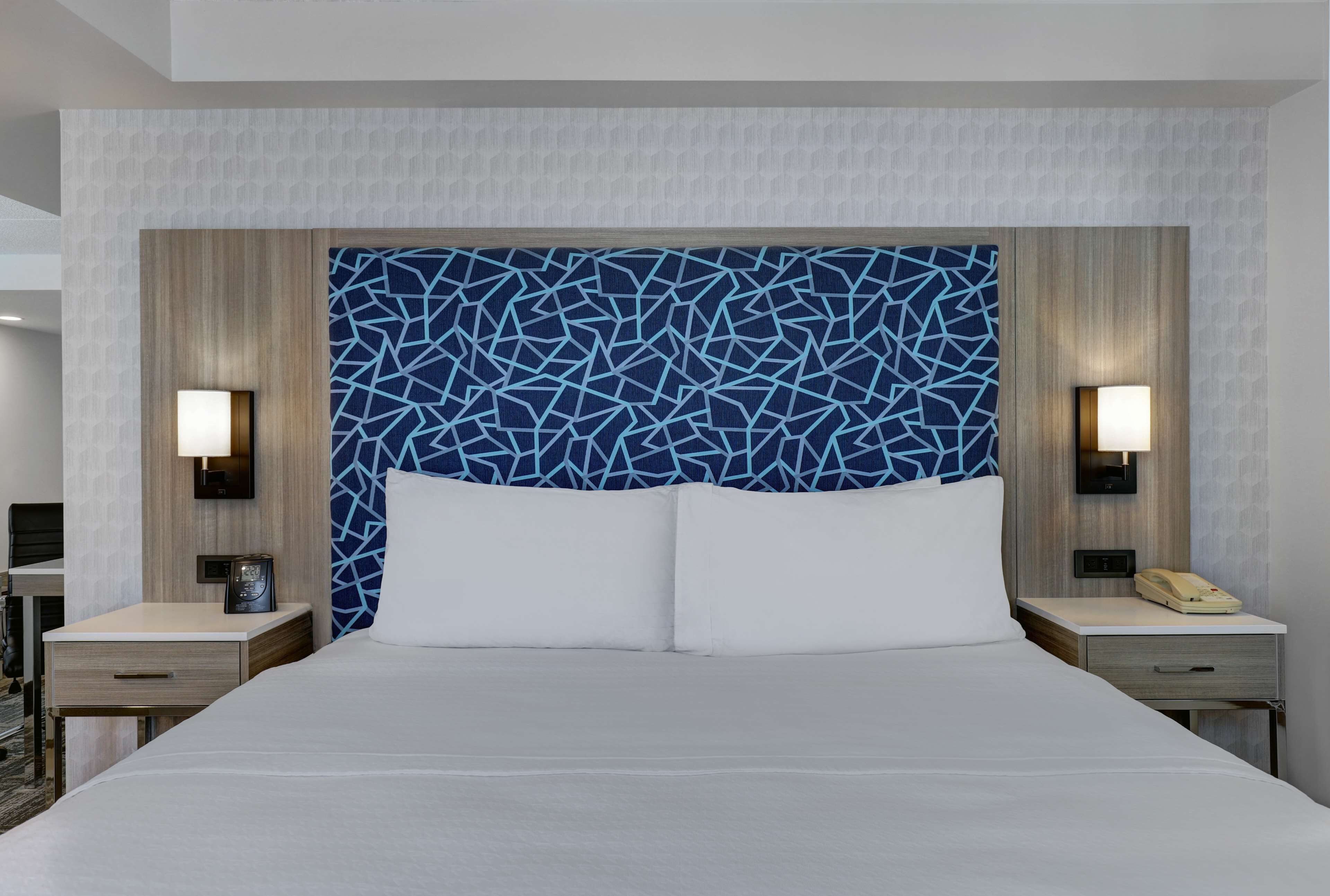 Studio Suite, 1 King Bed, Non Smoking