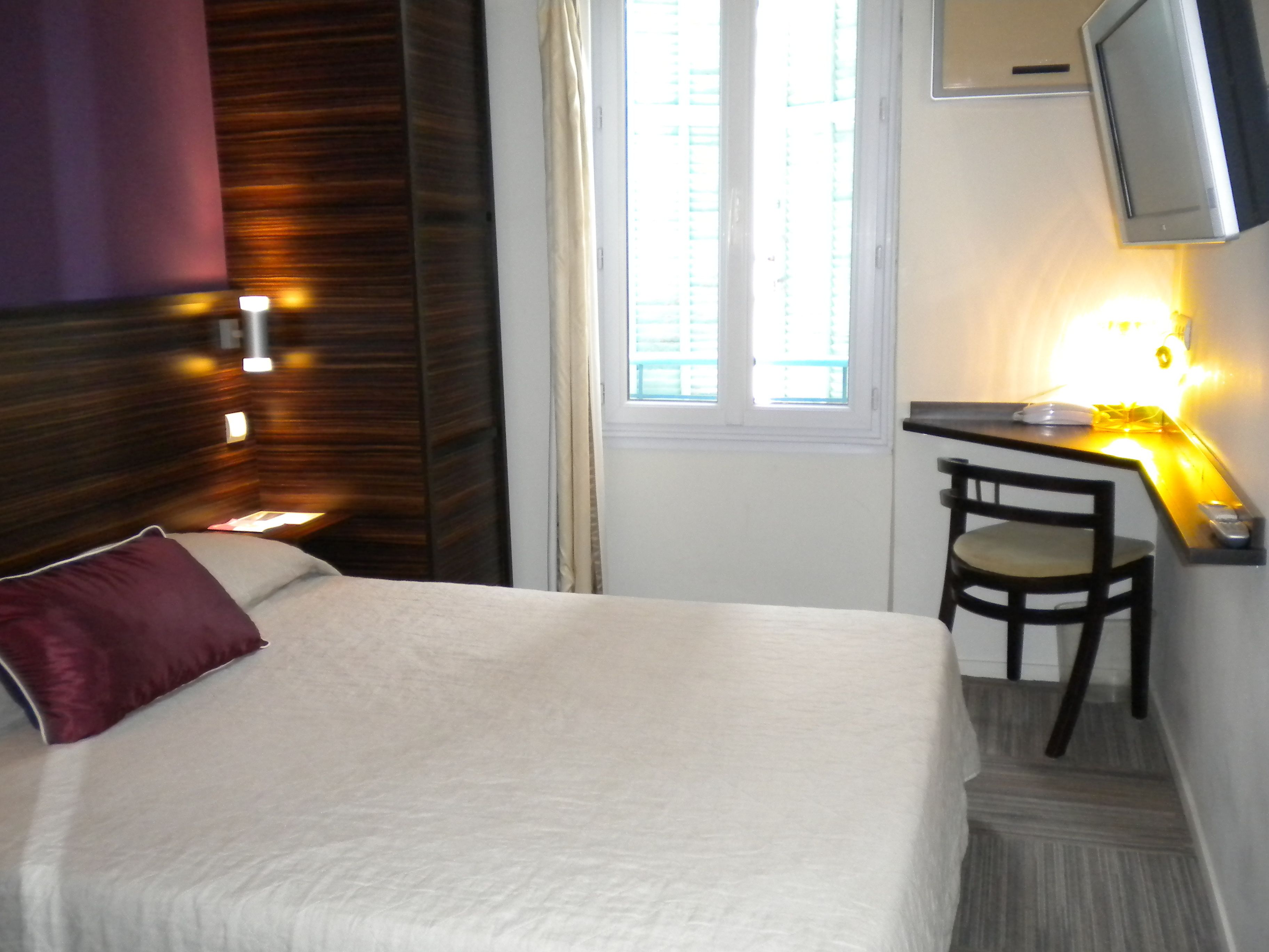 Comfort Single Room