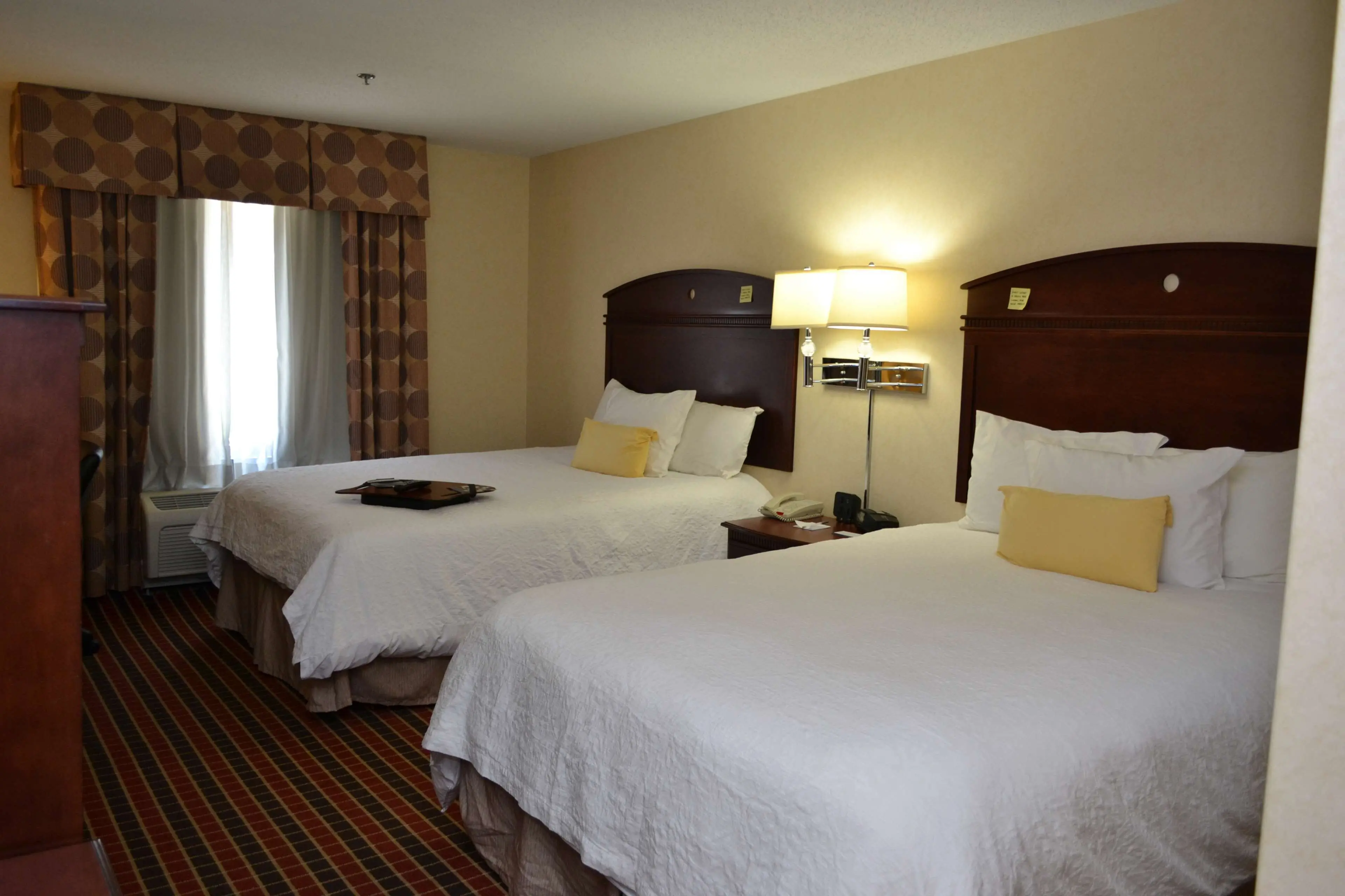 Two queen beds non smoking Two queen beds non smoking