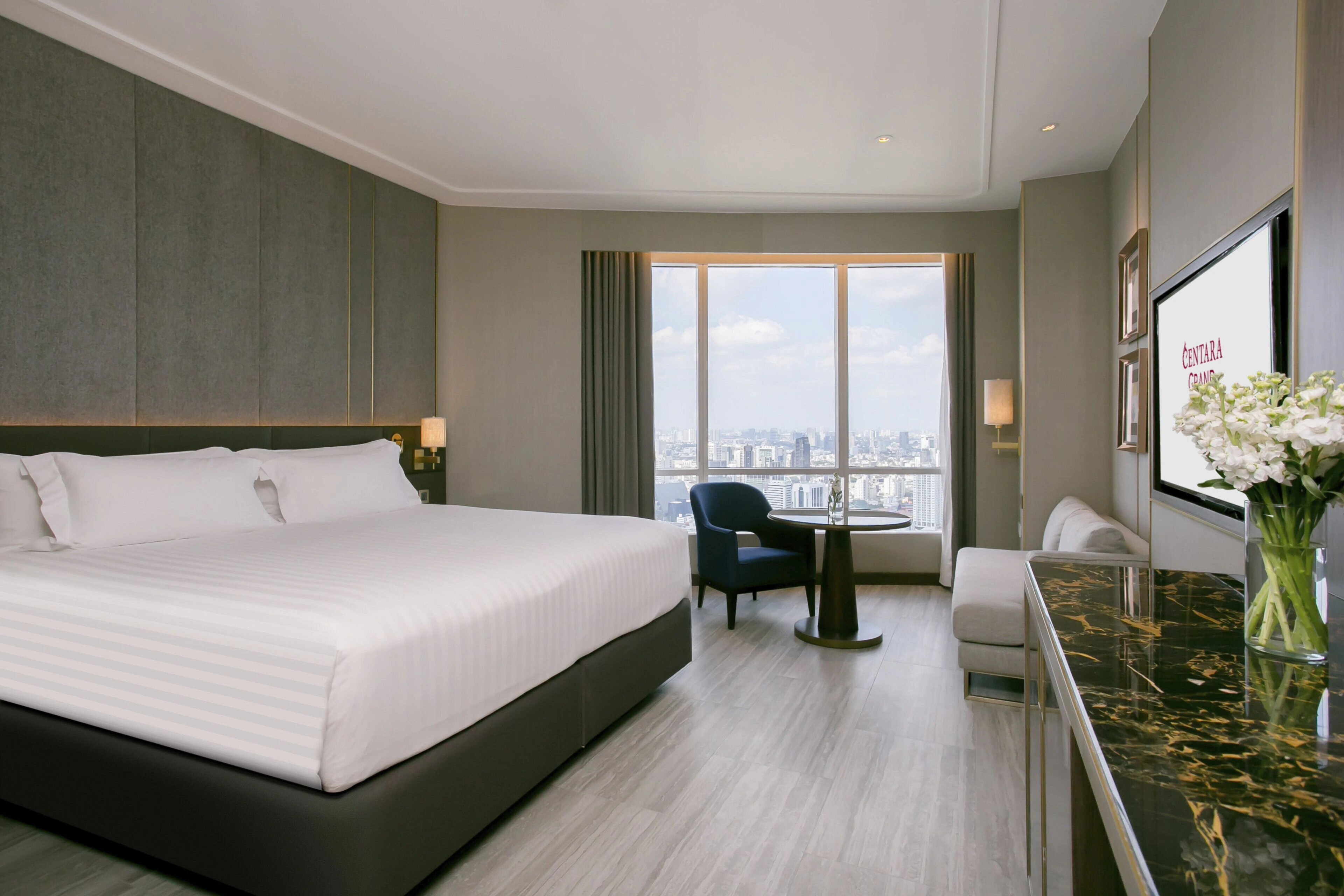 Superior Room (Club)