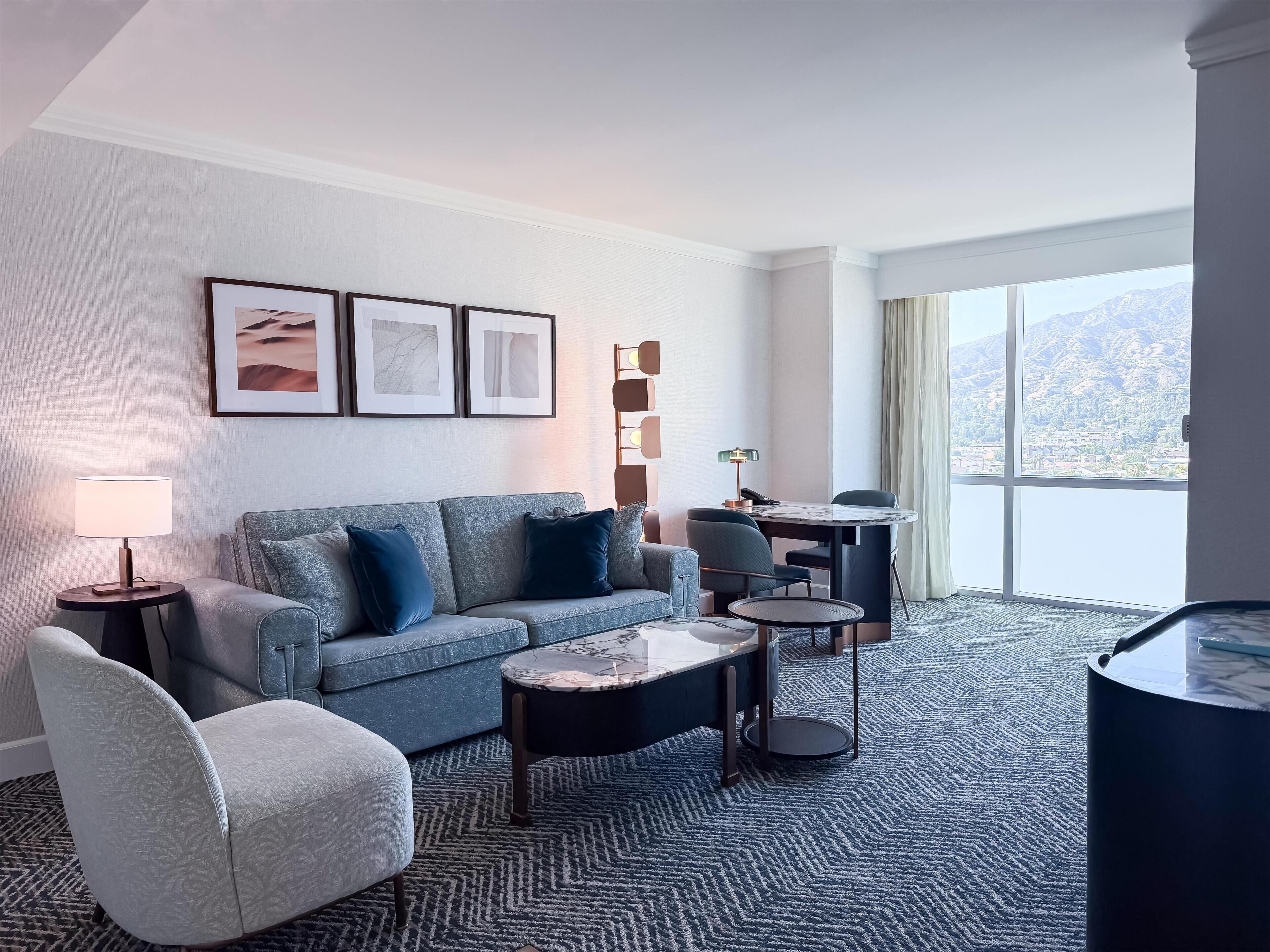 One King Bed, City View, Non-Smoking
