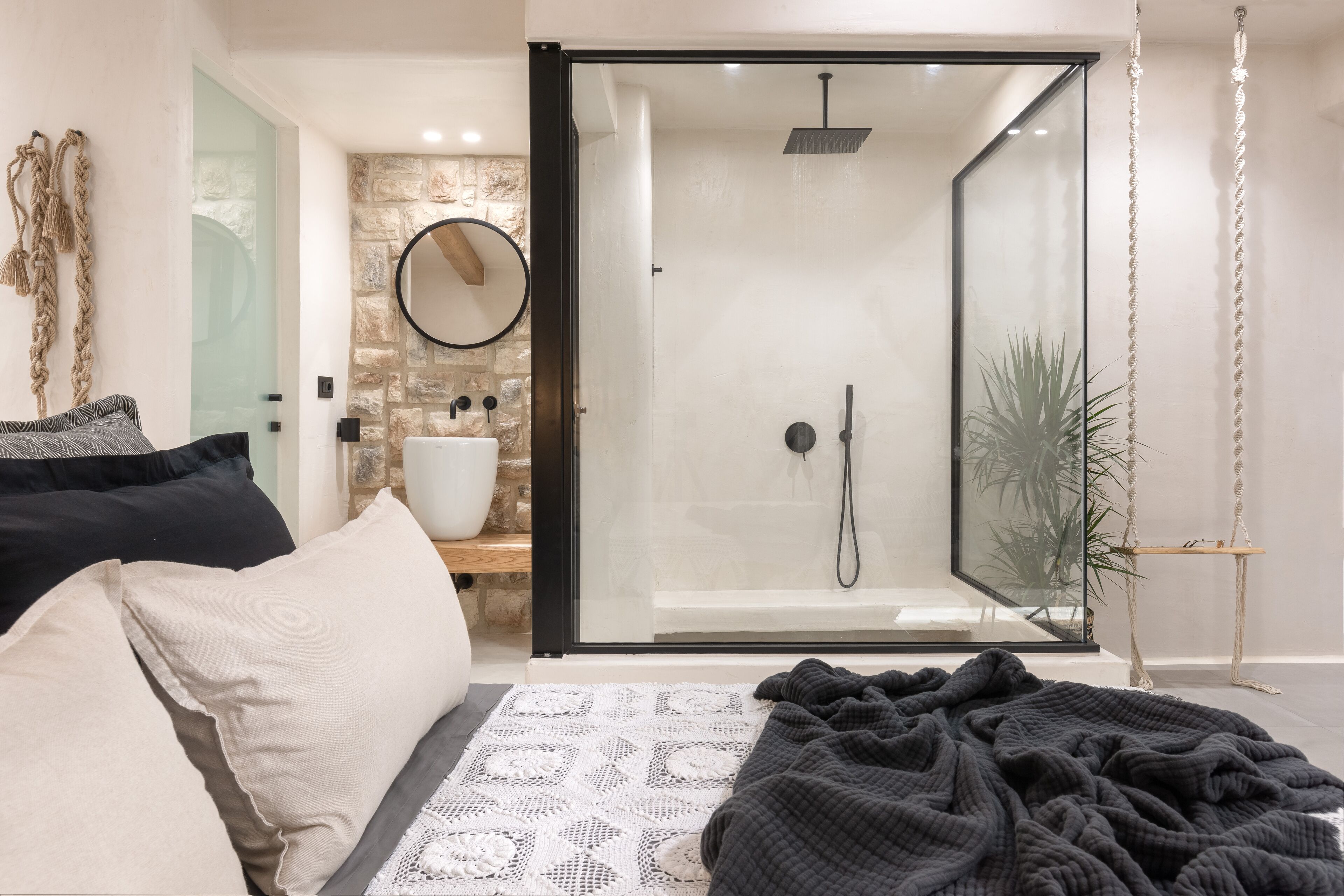 Exclusive Studio Suite