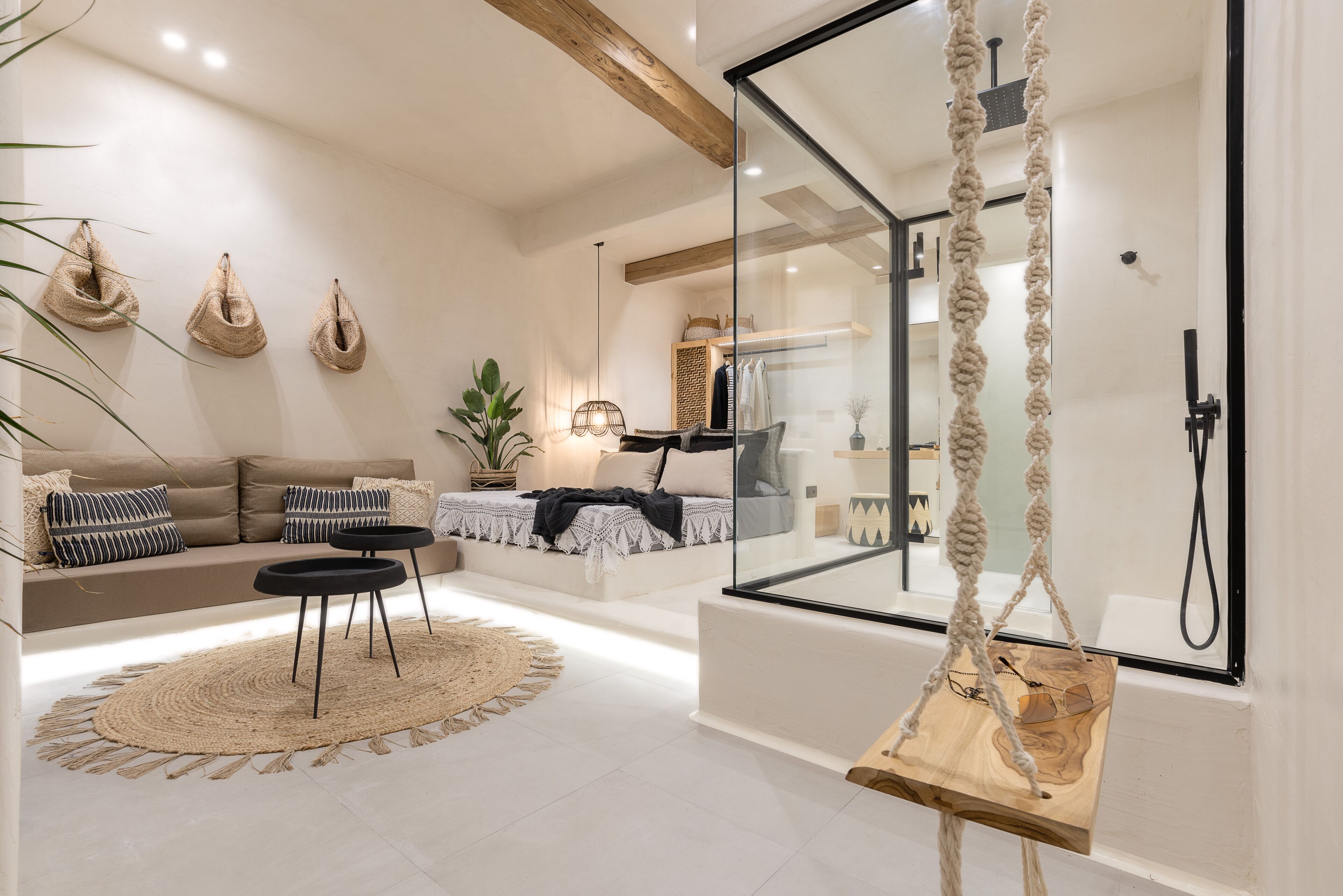 Exclusive Studio Suite