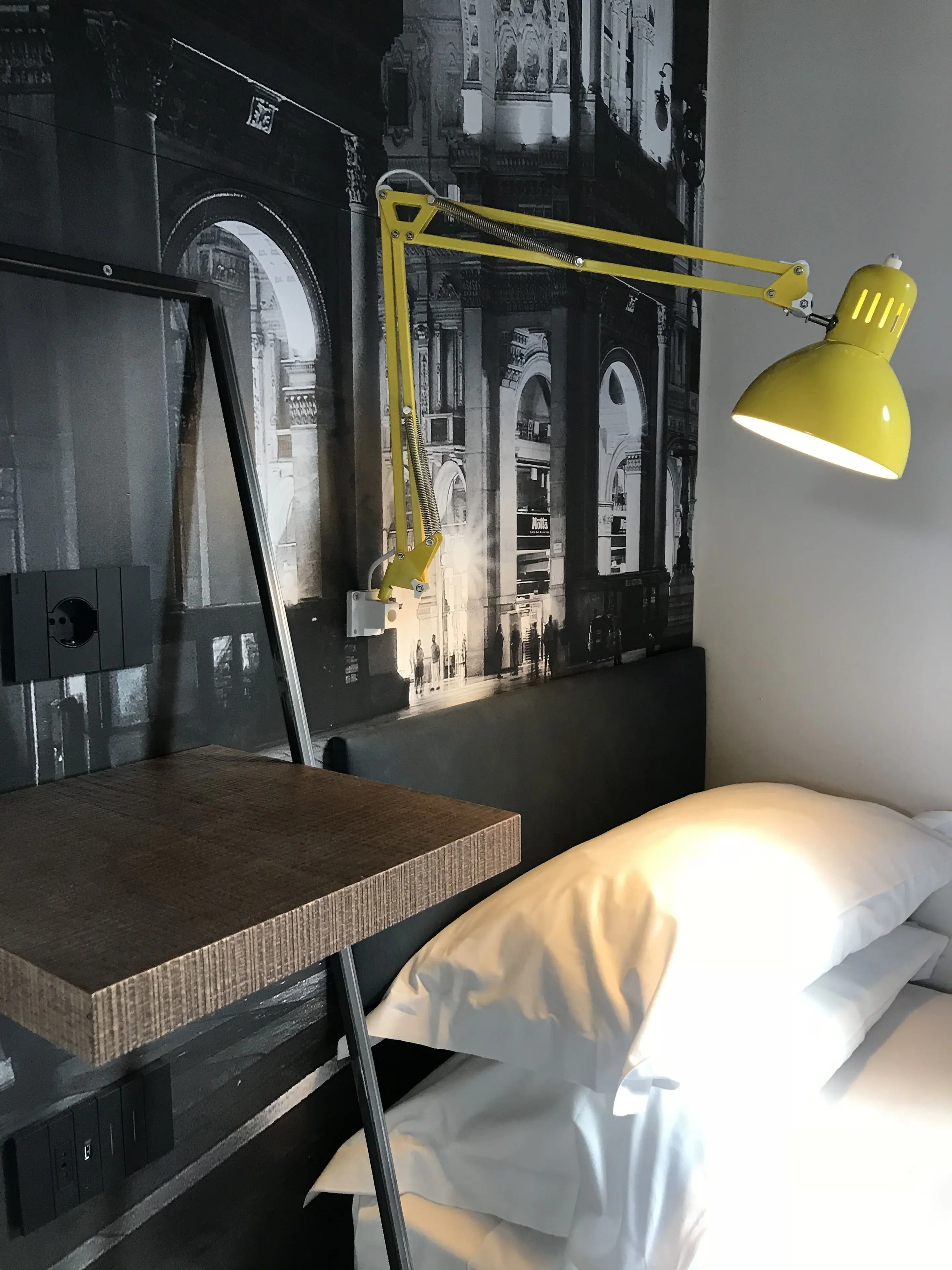 Single Room Single Room
