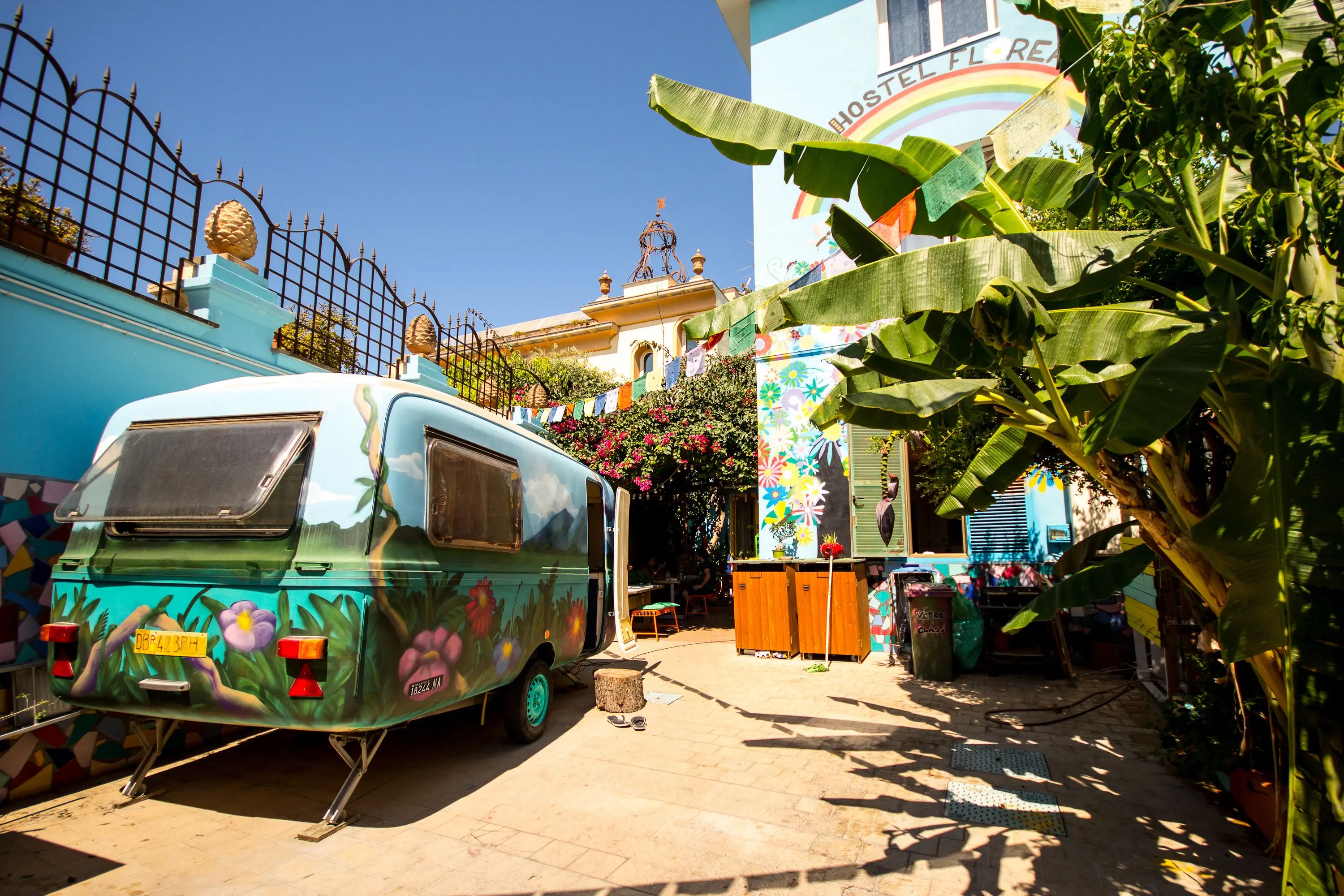 Basic Mobile Home, 1 Double Bed, Shared Bathroom, Garden View Basic Mobile Home, 1 Double Bed, Shared Bathroom, Garden View