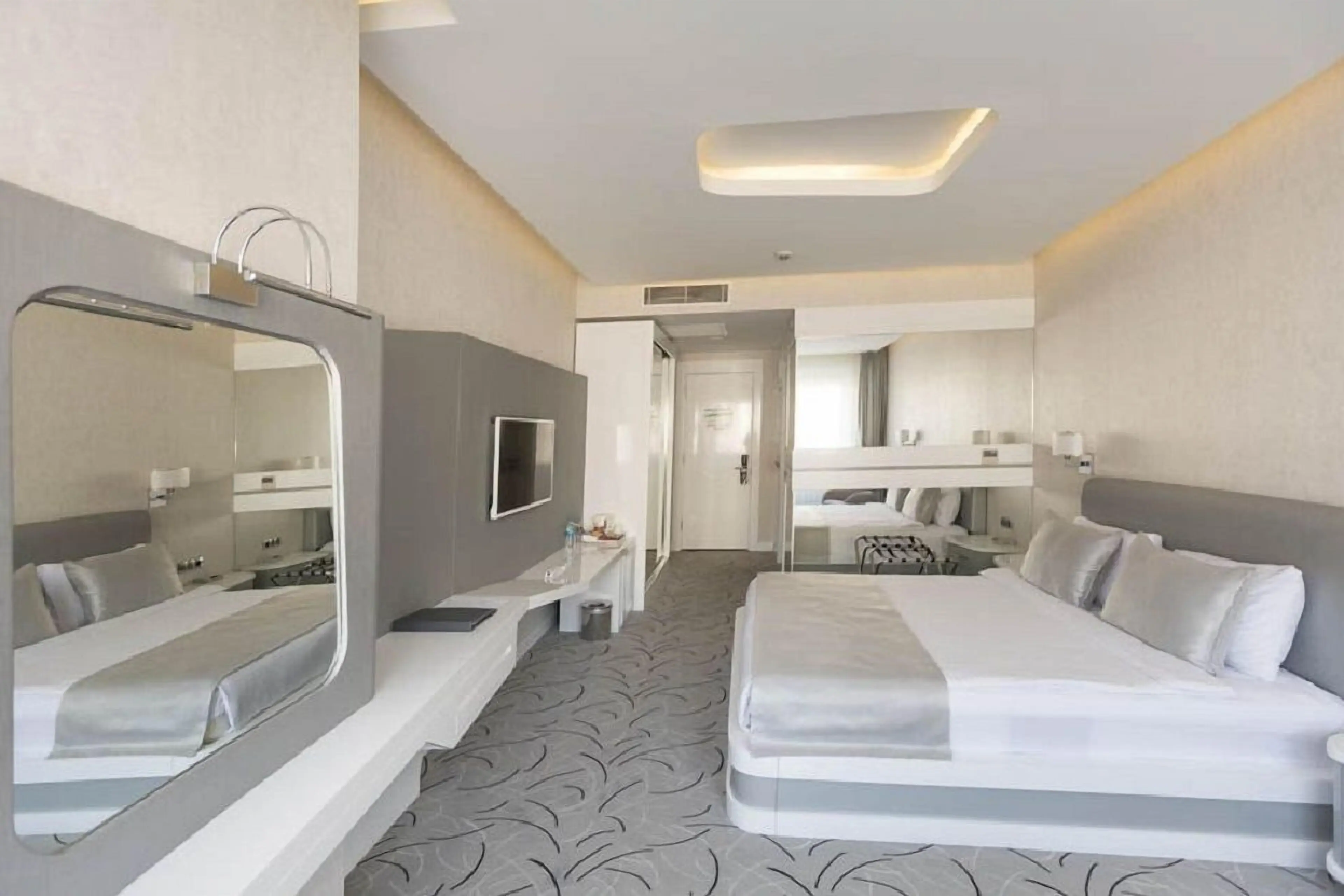 Classic Double or Twin Room Classic Double or Twin Room