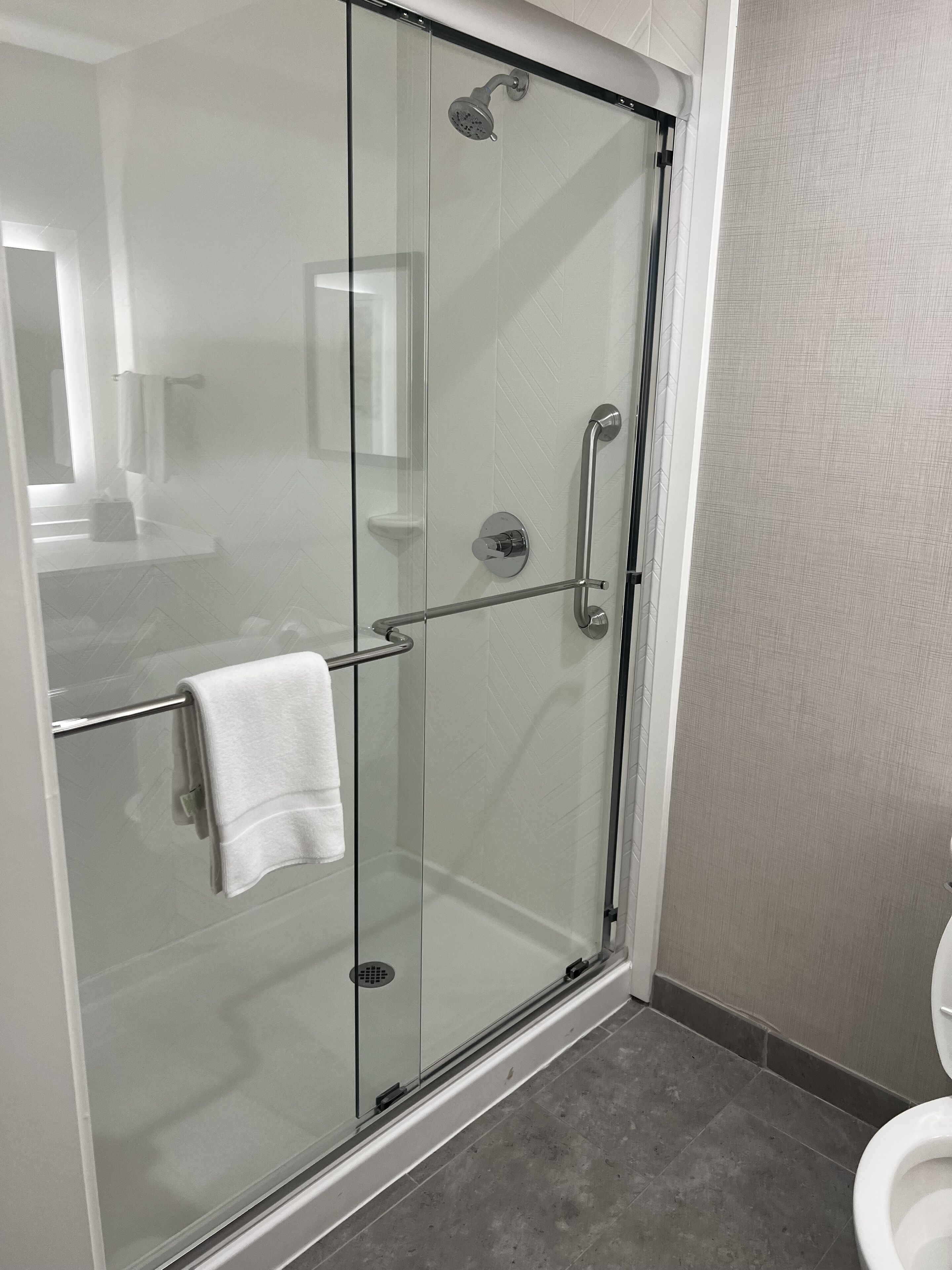Standard Room, 2 Queen Beds, Accessible (Communications)