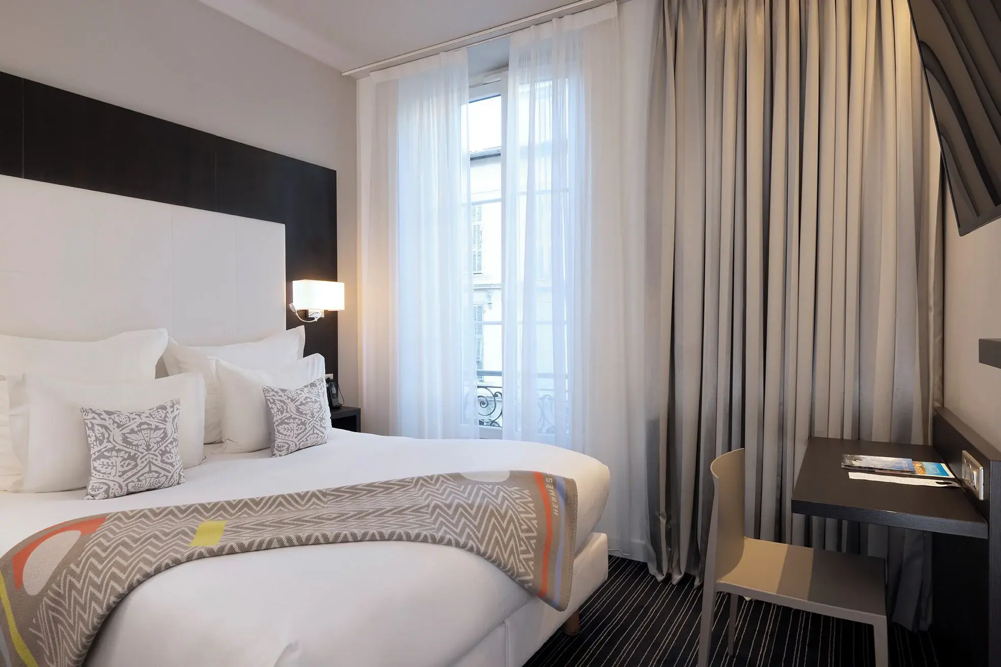 Classic Double Room Classic Double Room