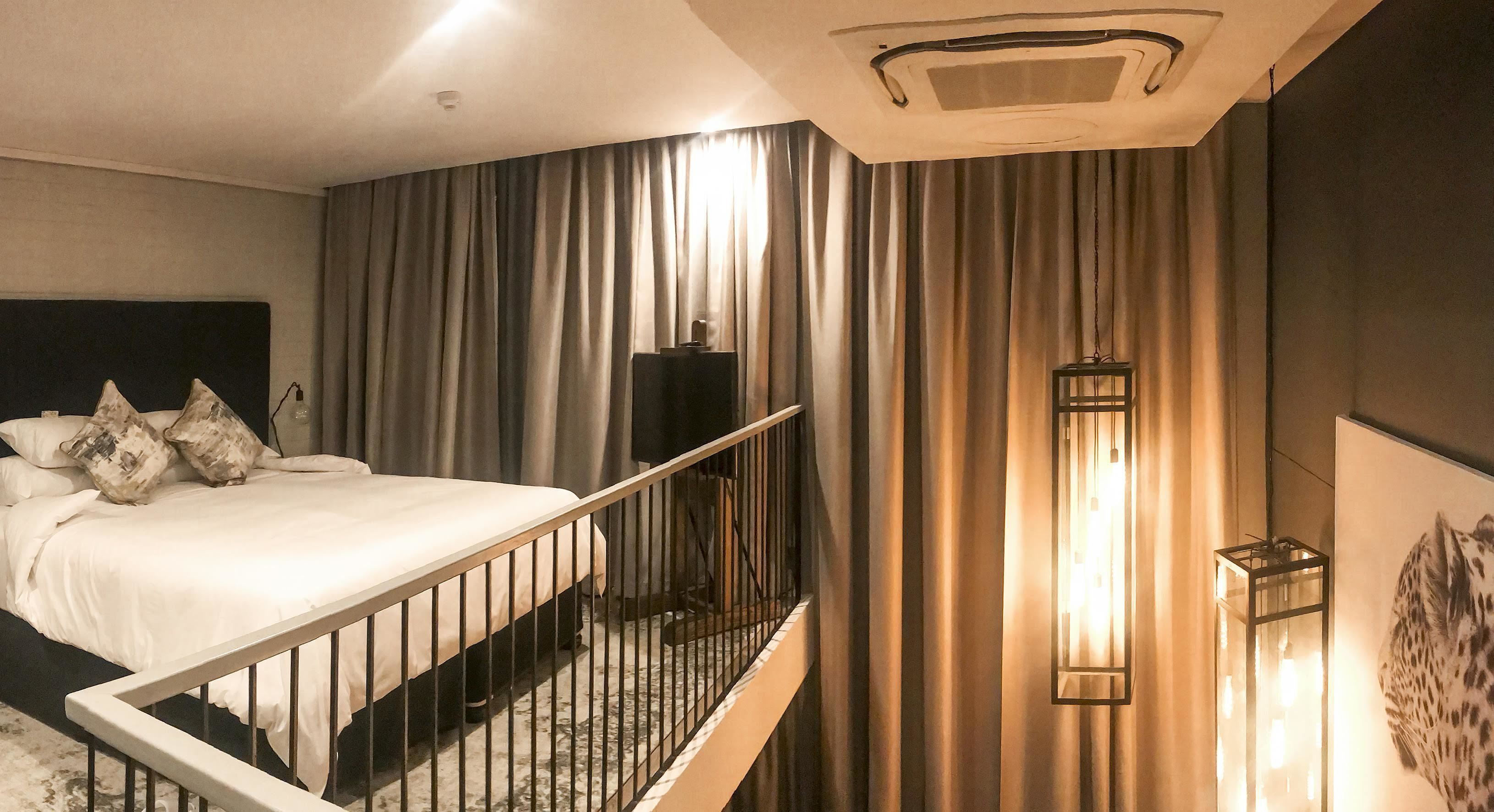 Superior Room, 1 King Bed (LOFT APARTMENTS)