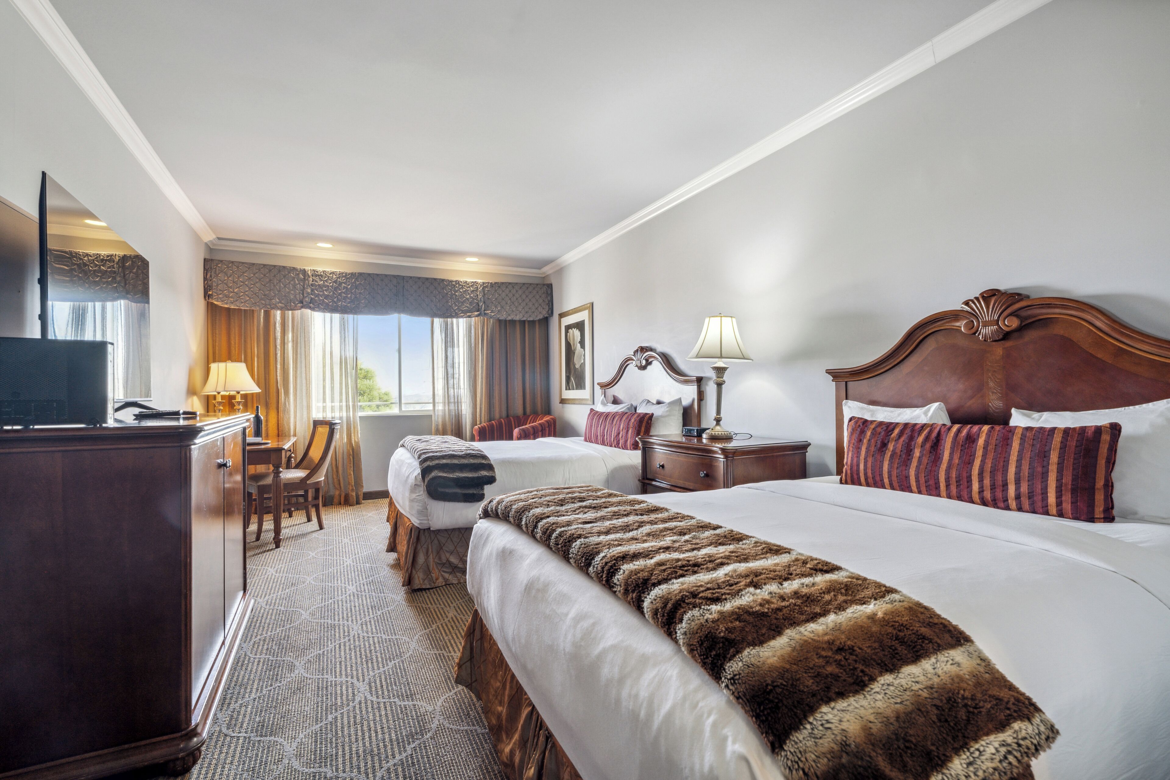Premium Double Room, 1 Queen Bed with Sofa bed, Refrigerator & Microwave