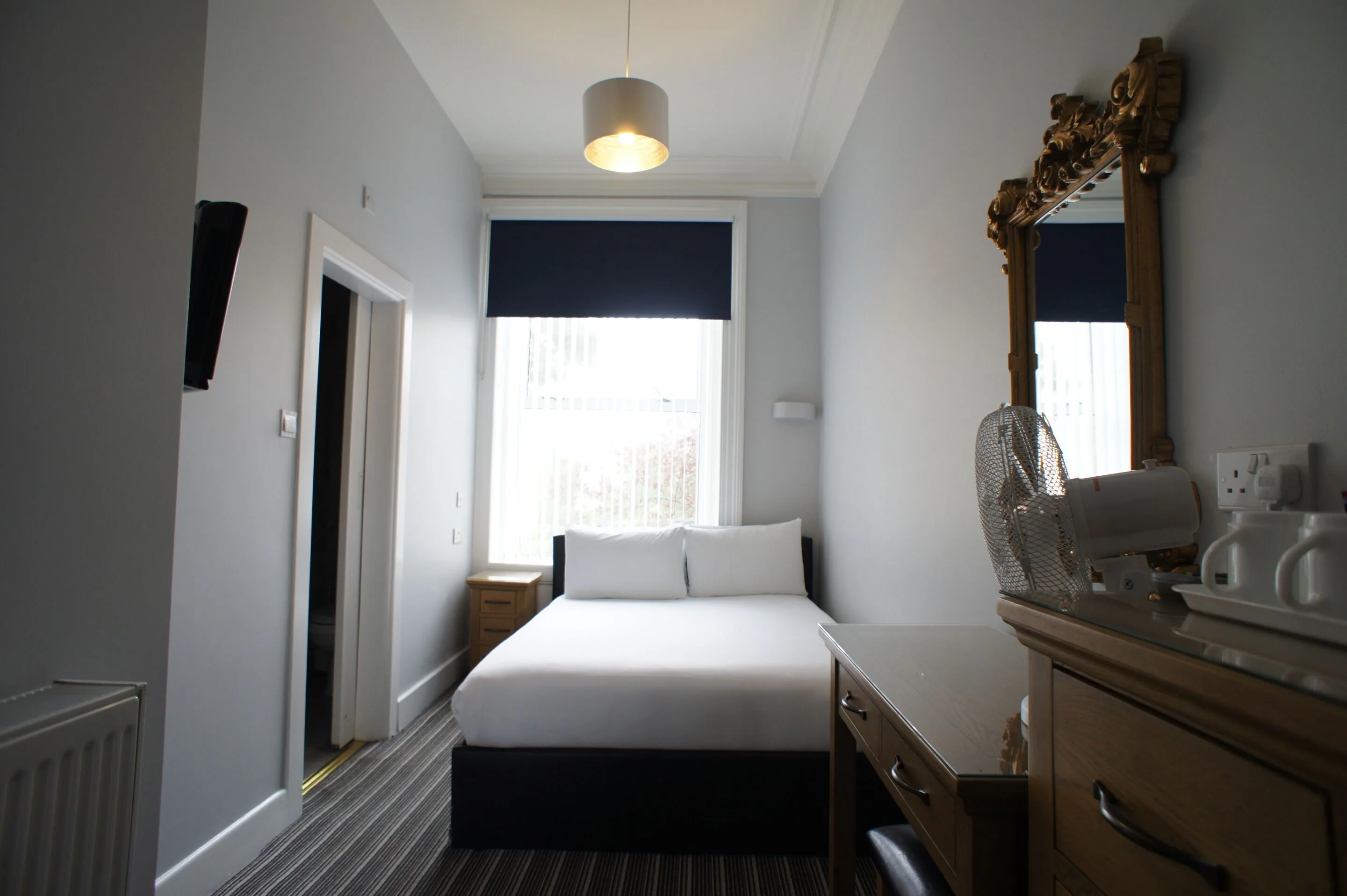 Basic Double Room, Ensuite (Small)