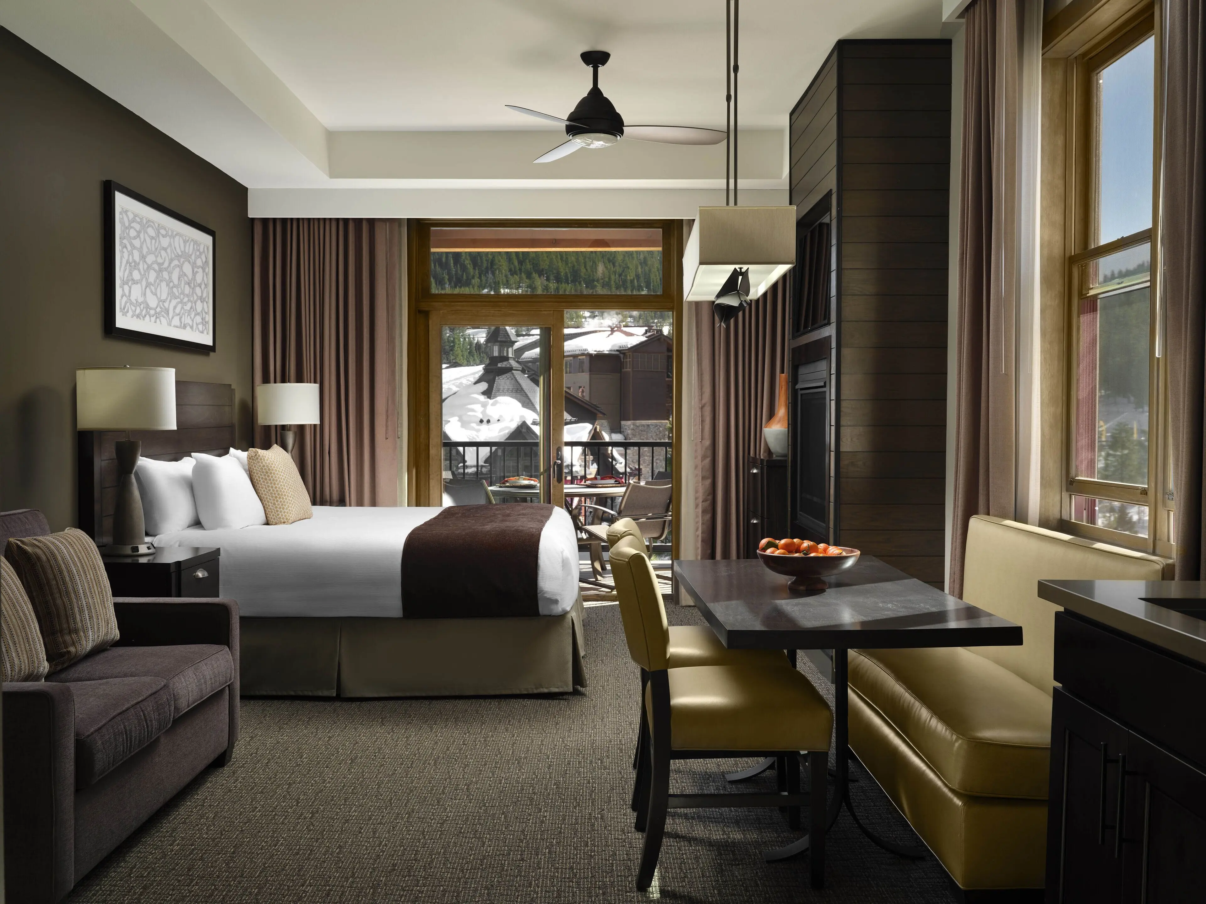 Studio Residence, 1 King Bed, Fireplace Studio Residence, 1 King Bed, Fireplace
